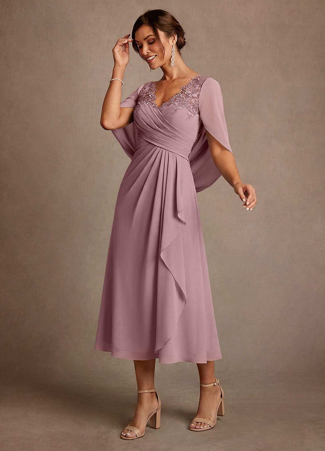 Azazie Forums Mère de la mariée Robes Robe Trapèze en Dentelle Rose Poussiéreuse image2