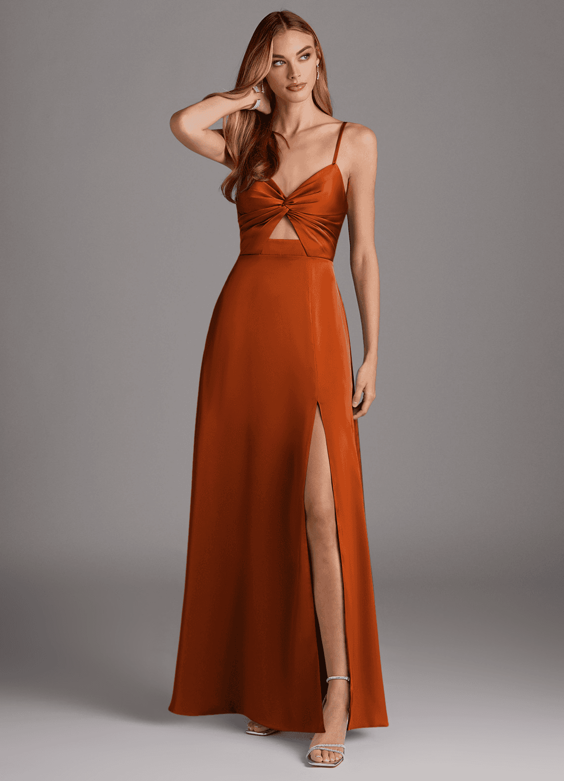Azazie Jenna Robes de demoiselle d'honneur Robe Trapèze en Satin extensible Plissée Orange Brûlée image1