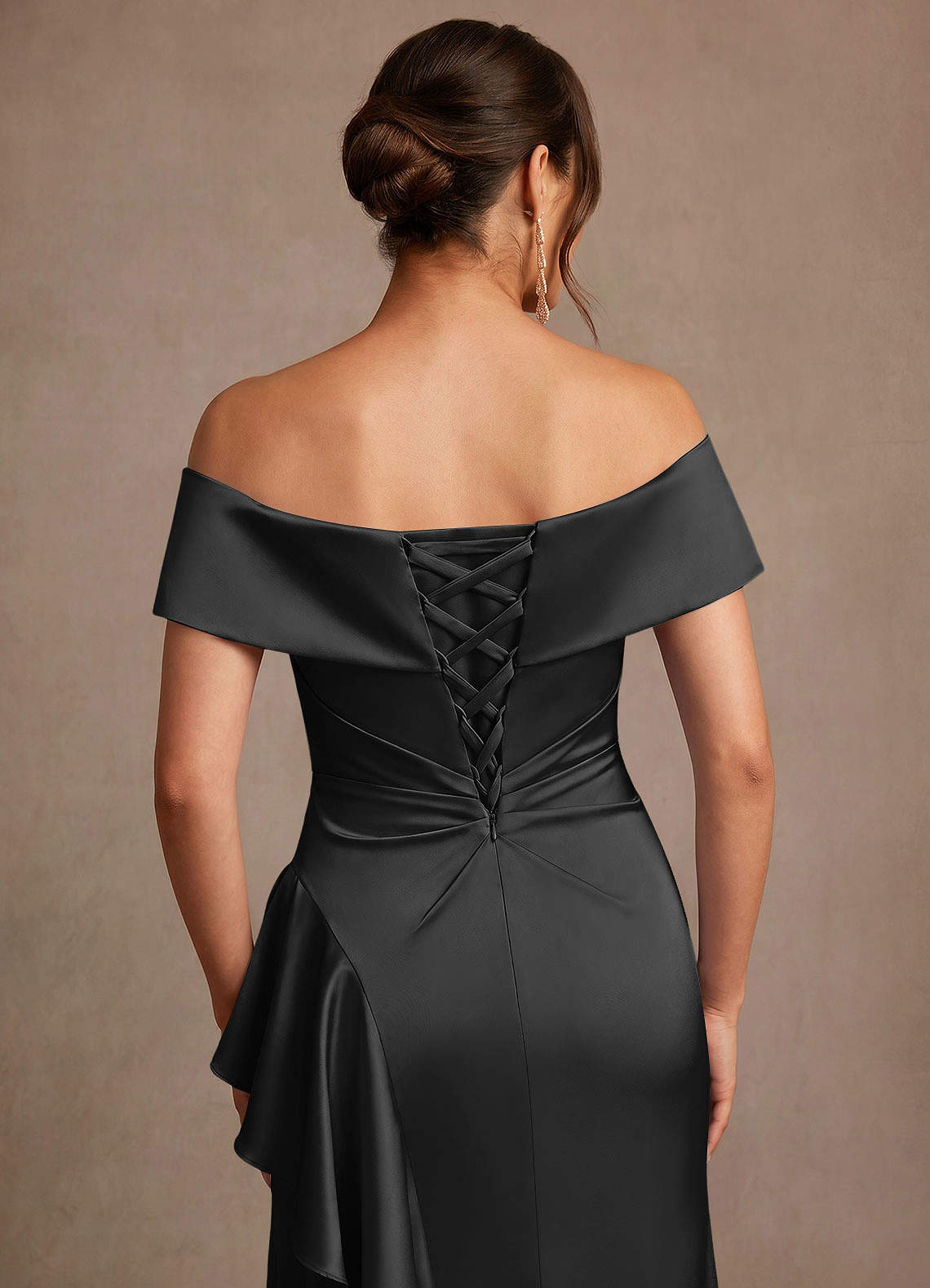 Azazie Kirsty Mother of the Bride Dresses Black Sheath Off the Shoulder Stretch Satin Dress image6