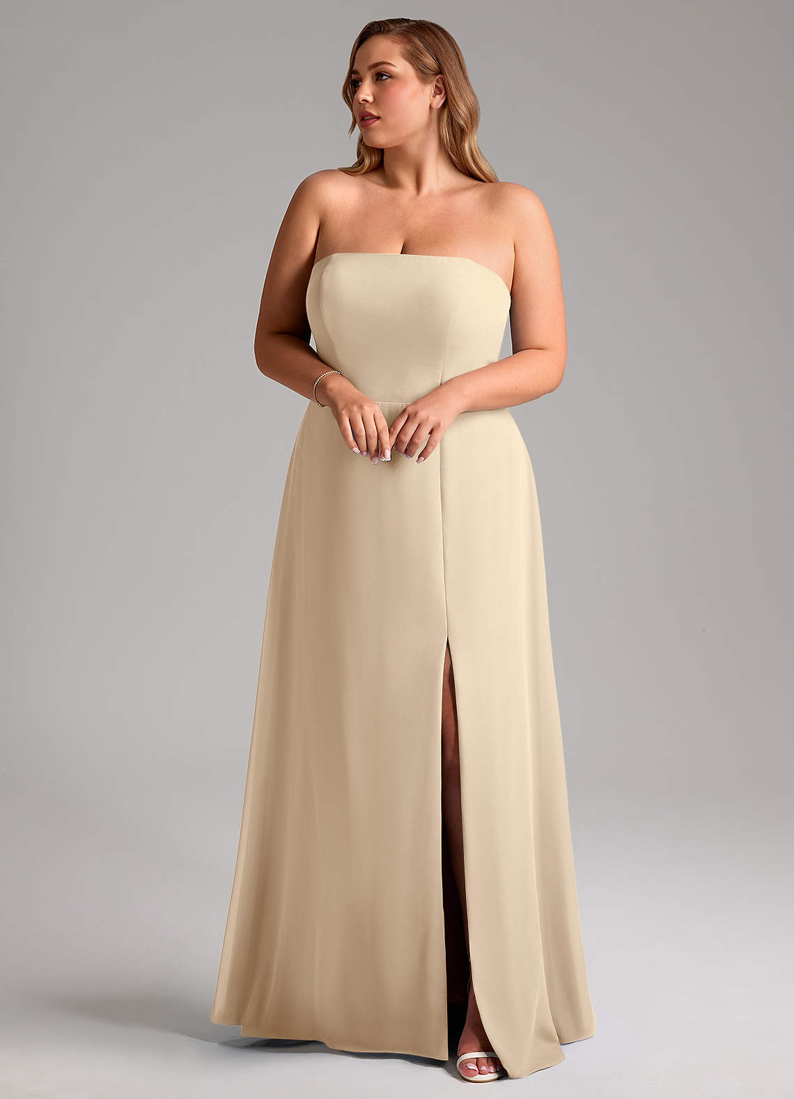 Azazie Wren Abiti da Damigella Abito Convertibile A-Line in Chiffon Spacco Laterale Champagne image9
