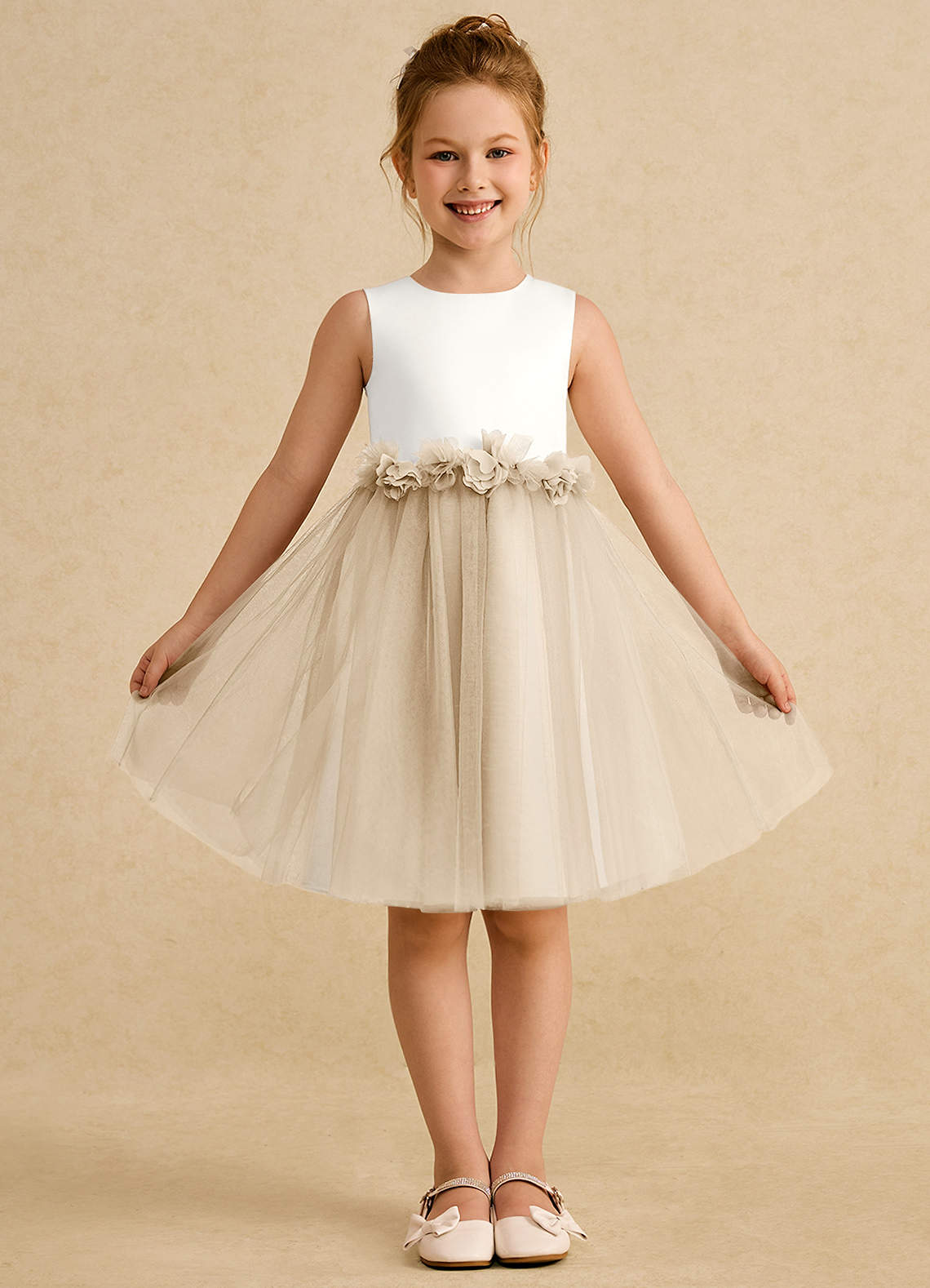 Azazie Louisa Blumenmädchenkleider A-Linie ärmellos Tüll Kleid Elfenbein Champagner image1