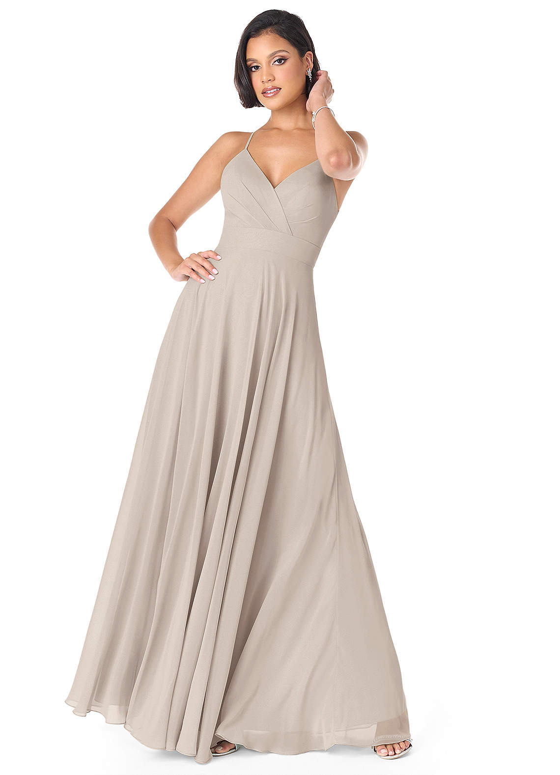 Azazie Avelina Vestidos de damas de honor Vestido de Escarcha de Gasa de Corte en A con Cuello en V Plisado image1