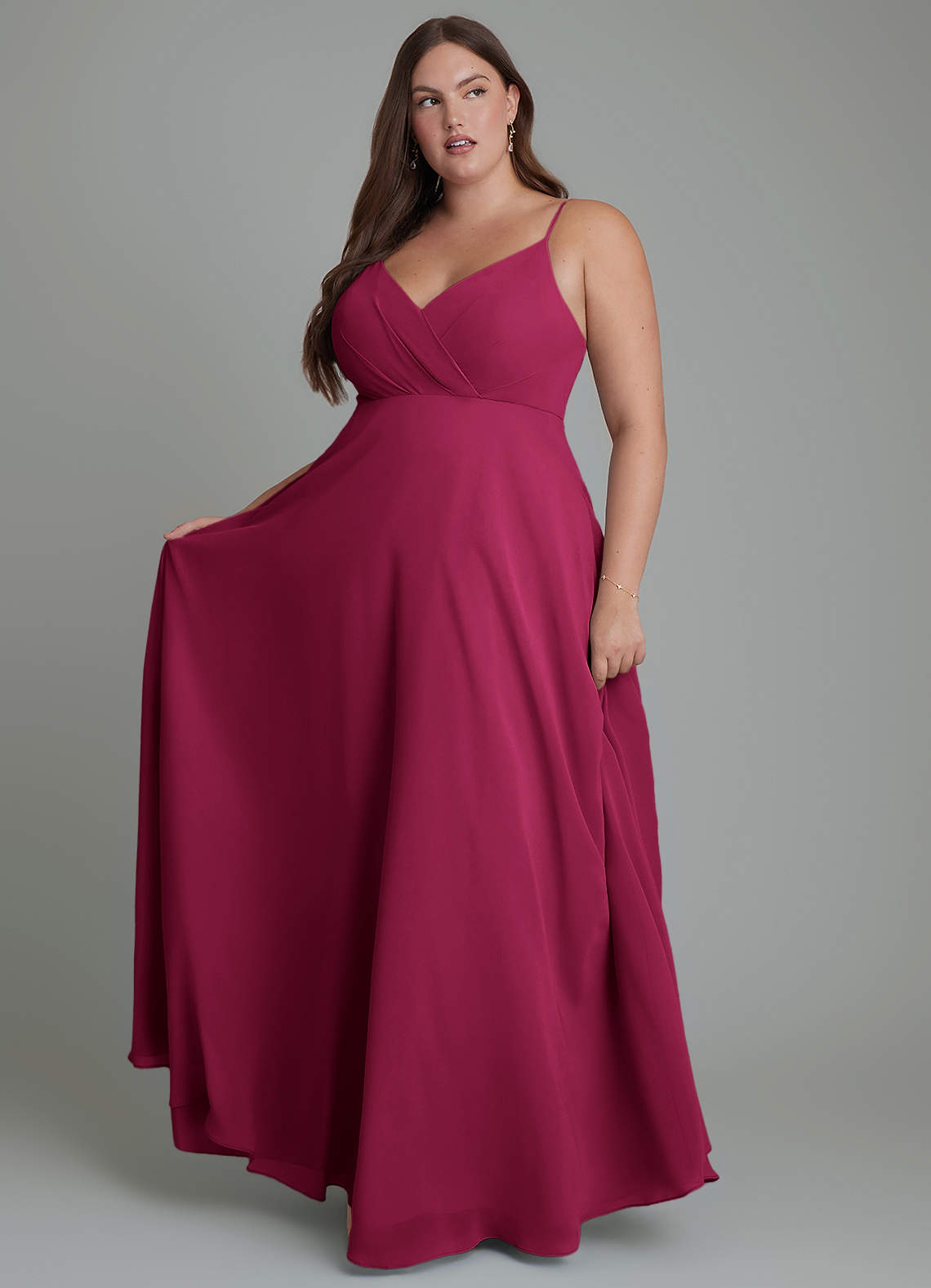Azazie Amani Vestidos de damas de honor Vestido Borgoña de Gasa de Línea A con Plisado image1