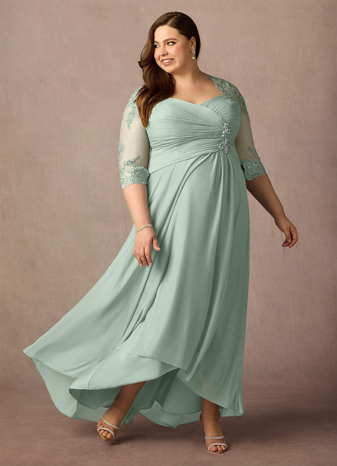 knee length dresses for ladies Sweetheart Short-Sleeved Plus Size Mother of The Bride Sheath Dress with Lace Appliques