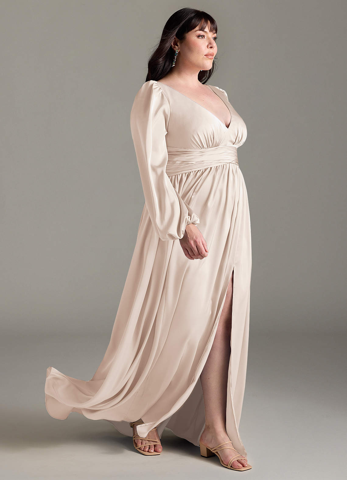 Azazie Norah Venta Final Vestido de Agave de Satén Elástico de Corte en A image9