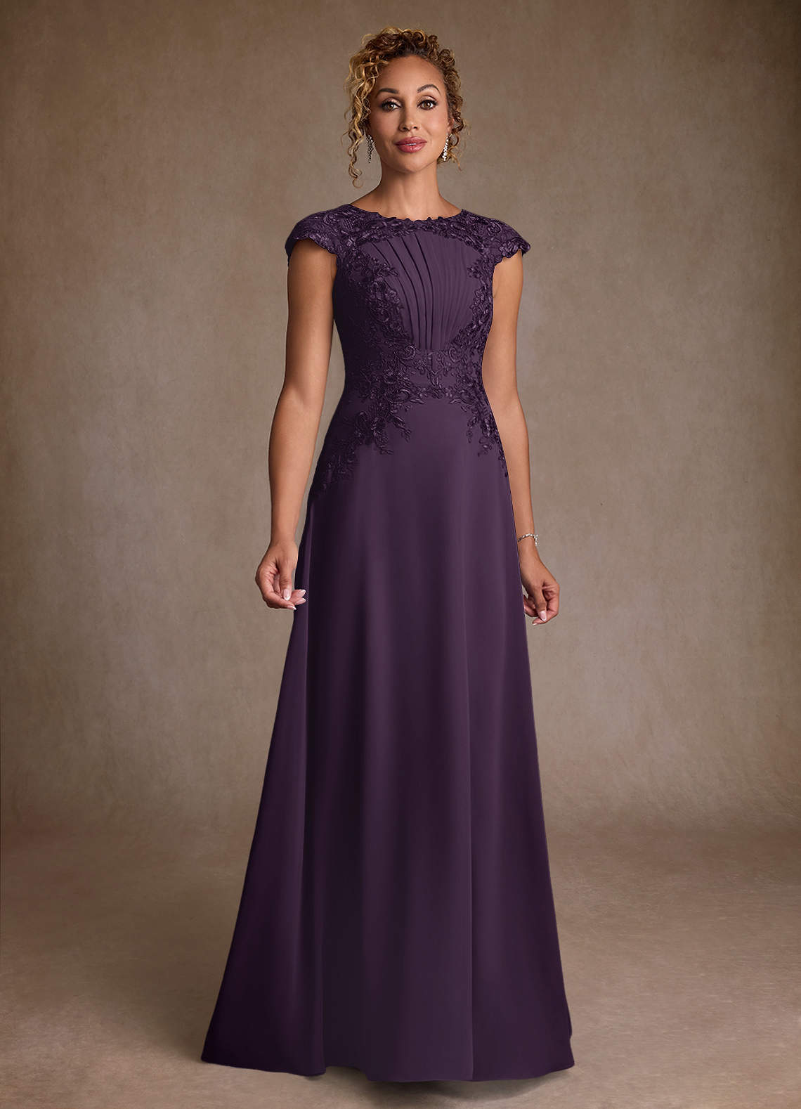Azazie Christi Abiti per la Madre della Sposa Abito A-Line in Chiffon Pizzo Prugna image1