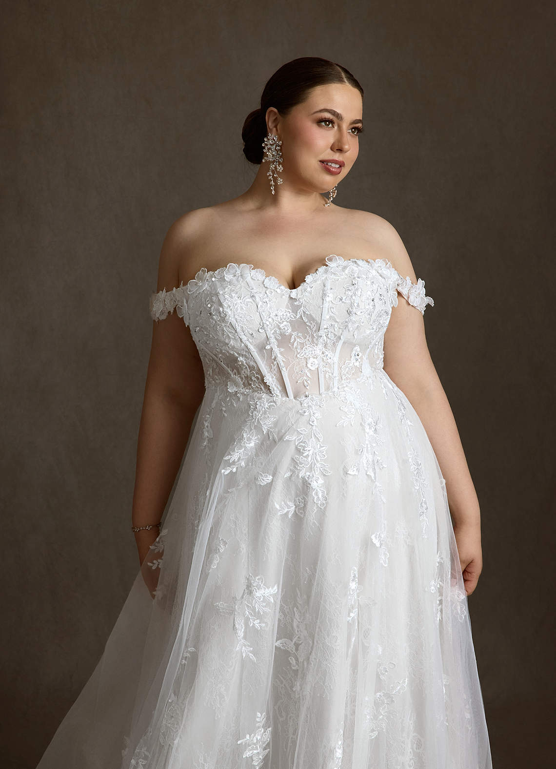 Azazie Florentina Wedding Dresses Diamond White A-Line Sweetheart Sequins Tulle Dress image16