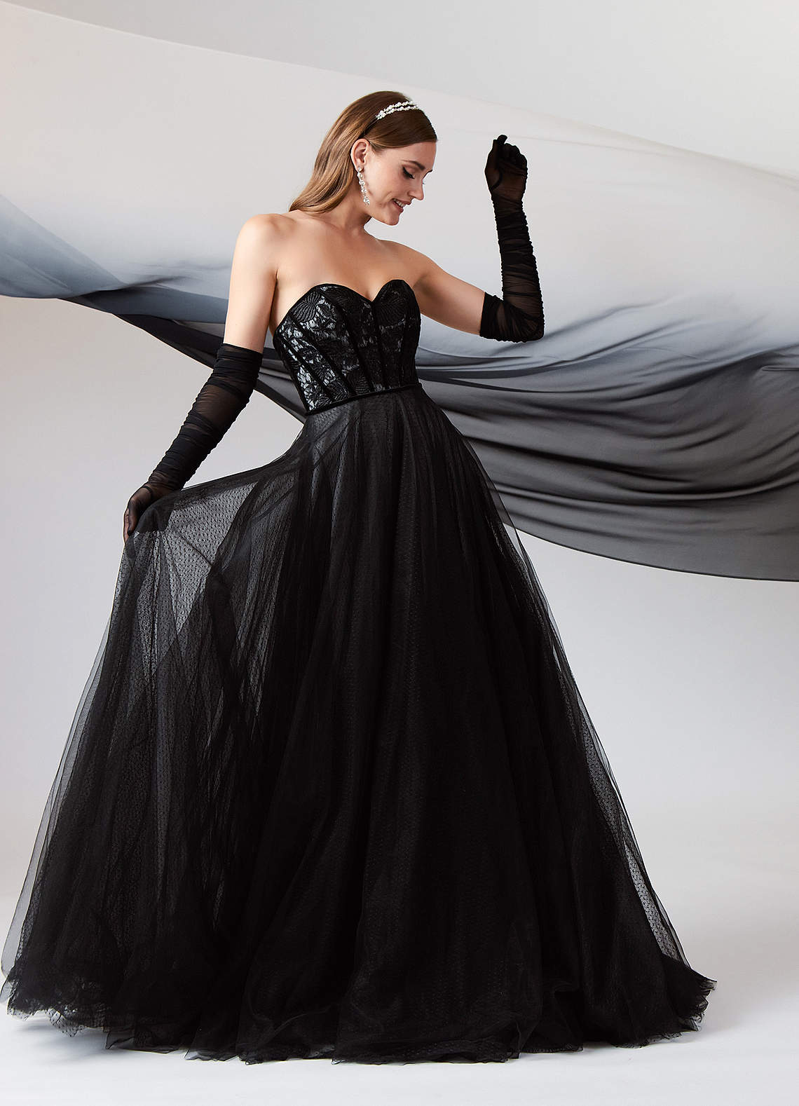 Miss Chase Women Gown Black Dress - Buy Miss Chase Women Gown Black Dress  Online at Best Prices in India | Flipkart.com