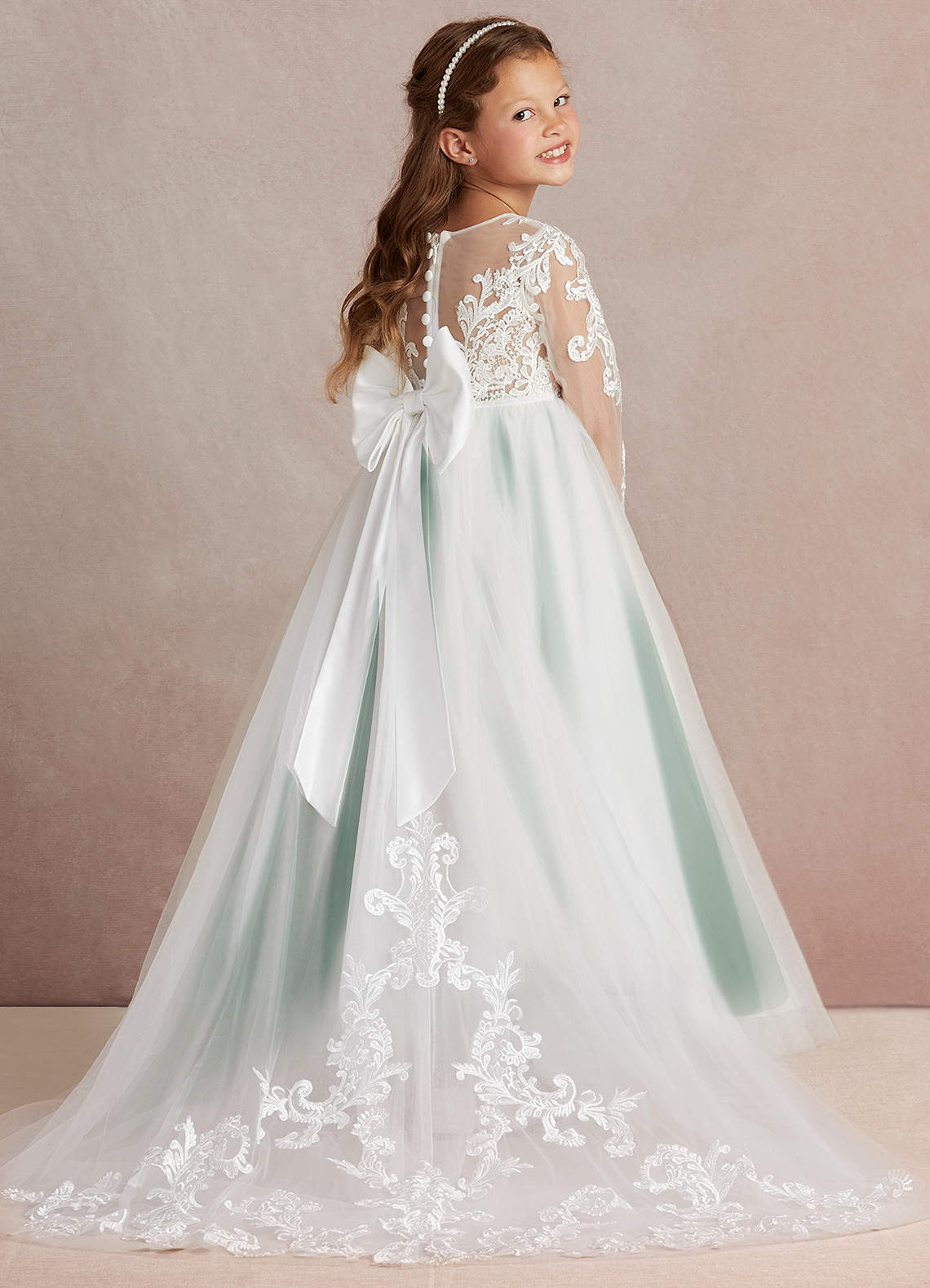 green emerald velvet dress FairOnly M368 Women's Colorblock Bridal Wedding Dress (L, White Green) at  Amazon Women's Clothing store