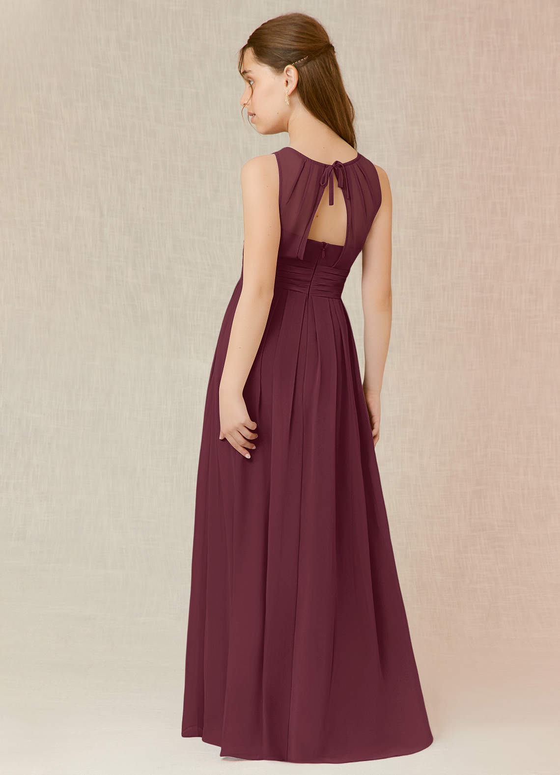 Azazie Bibiane Junior Abito A-Line in Chiffon Plissettato Cabernet image4