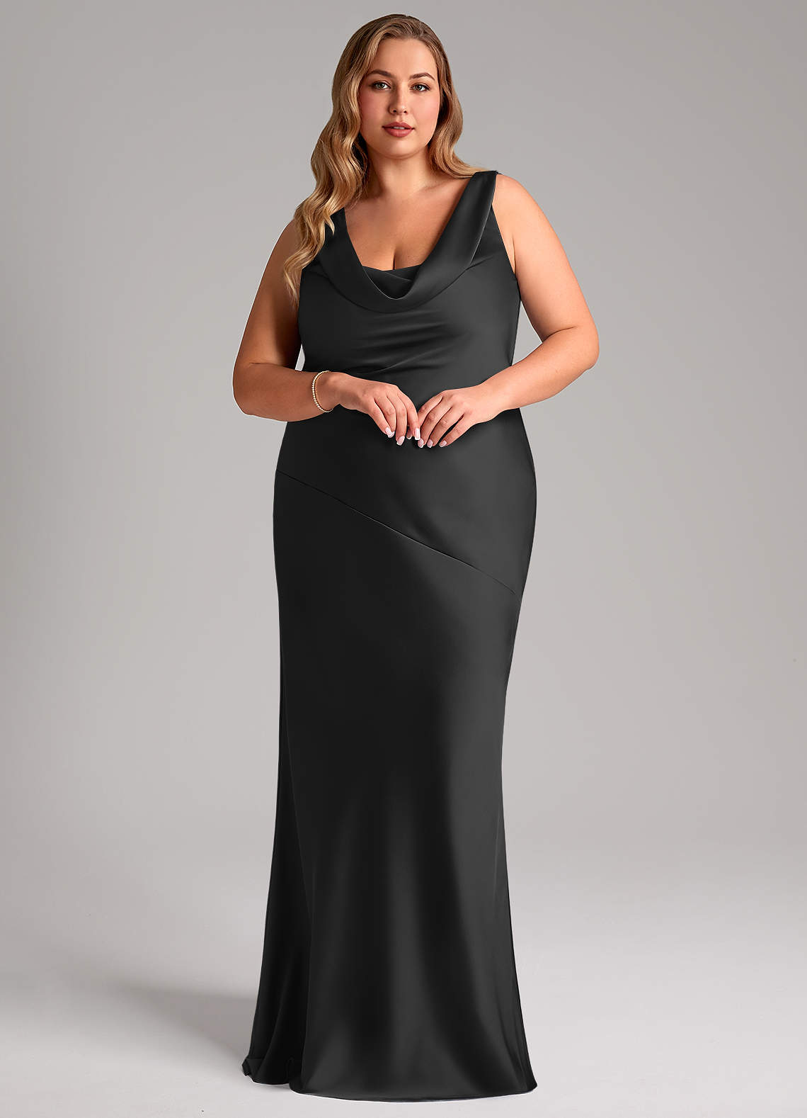 Azazie Rylina Vestidos de madrinha de casamento Vestir Preto de Cetim elástico de sereia image8