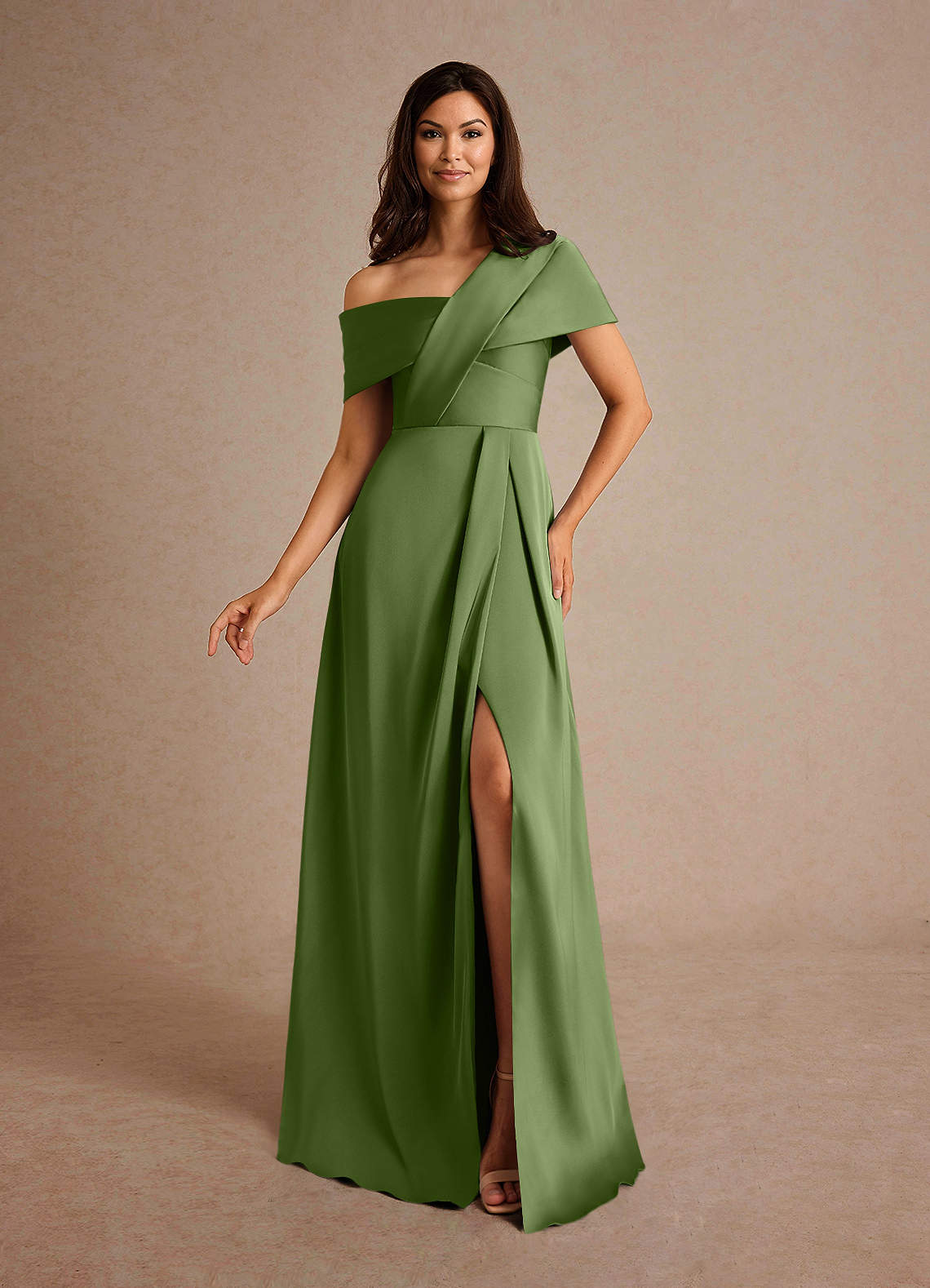 Azazie Milton vestidos de madre de la novia Vestido de Enebro de Satén Elástico de Corte En A con Plisado image1