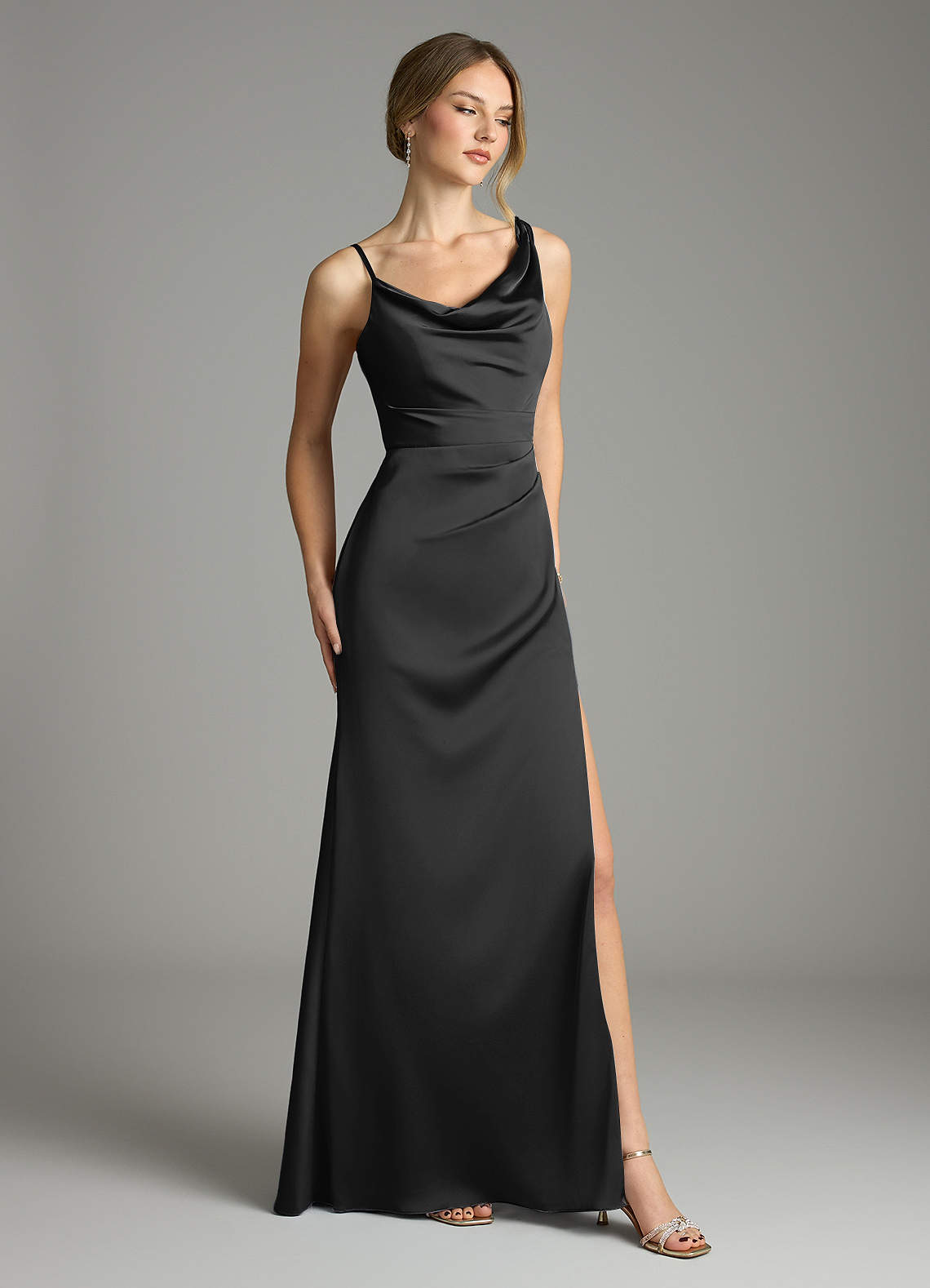 Azazie Samara Morsiusneito Mekot Mrenneito Pliseerattu Joustava satiini Lattian pituus Pukeutua image3