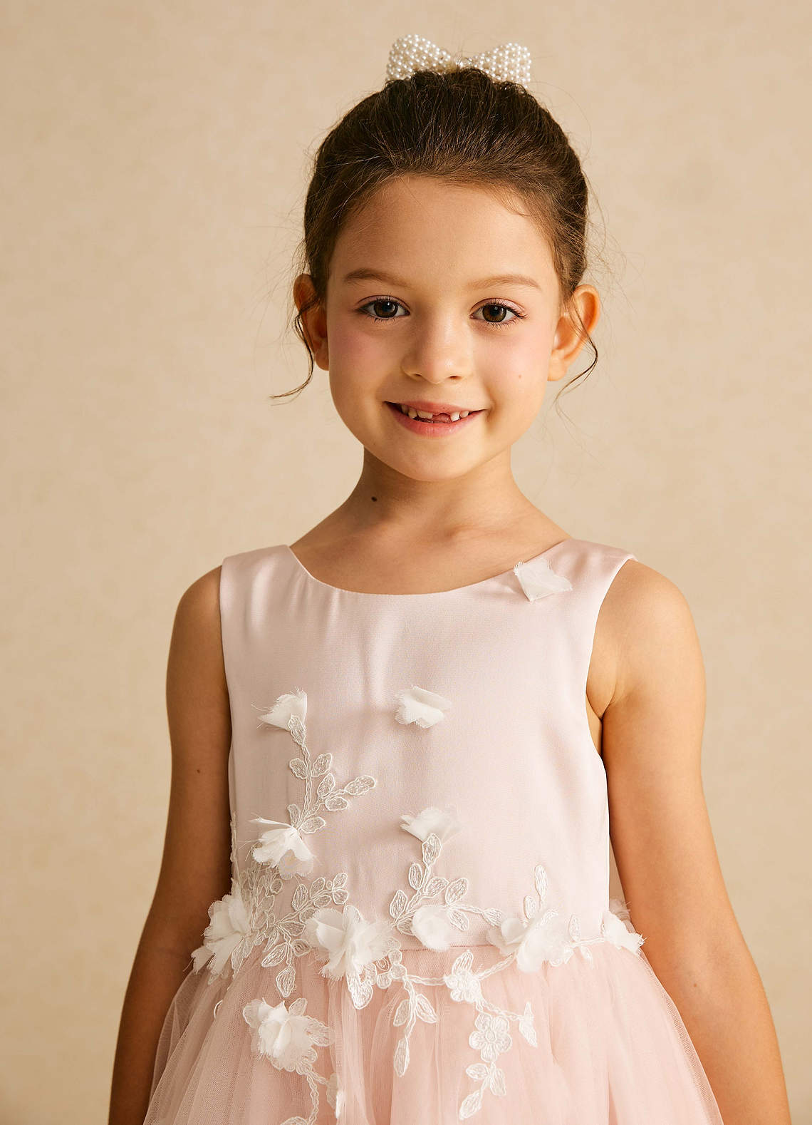 front Pearl Bow Barrette