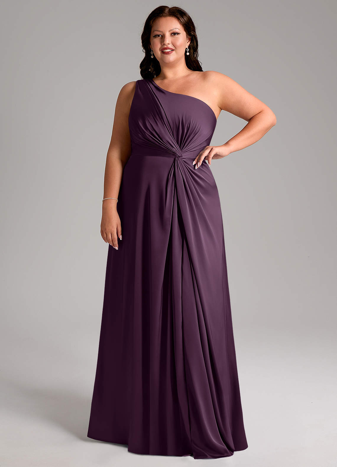 Azazie Brooke Vestidos de damas de honor Vestido de Ciruela de Satén Elástico de Corte en A con Hombro unilateral image11