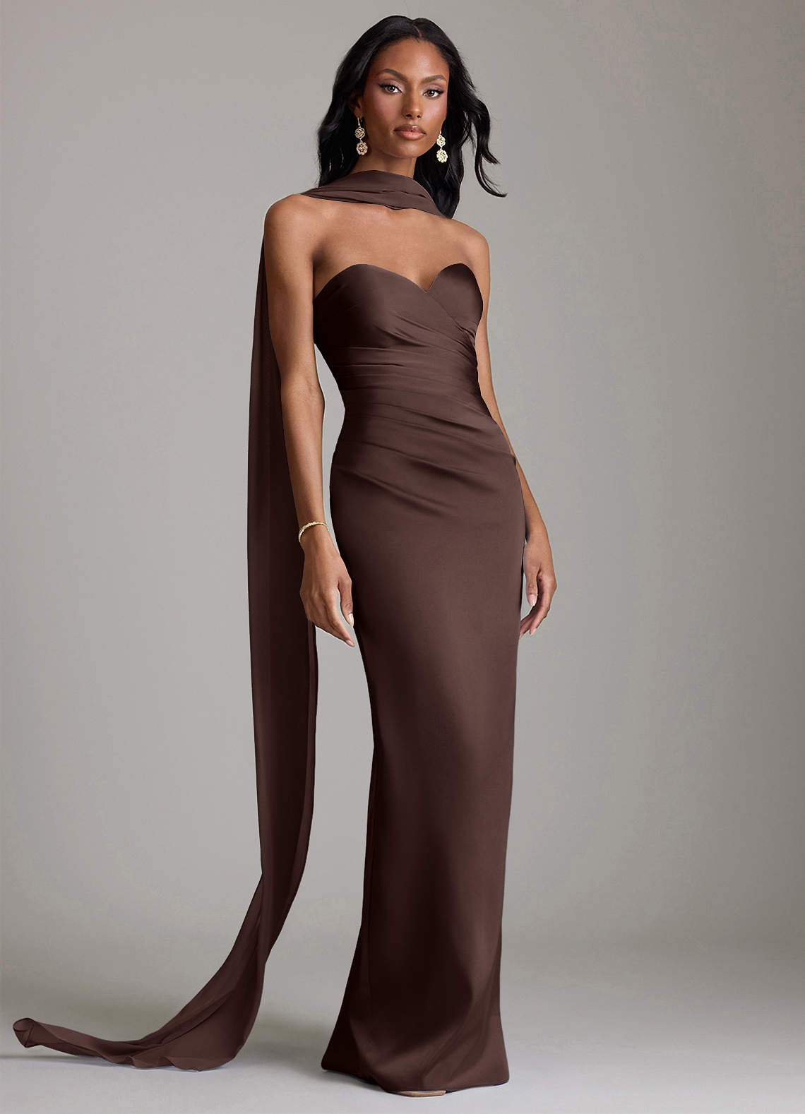 Azazie Sonora Brudtärnklänningar Klä av Tubklänning i Stretch Satin Axelbandslös Ganache image8
