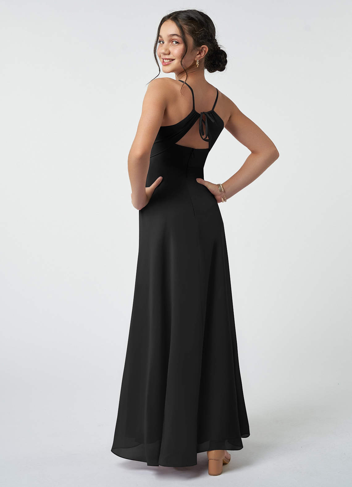 Azazie Avelina Junior A-Linie Plissee Chiffon Kleid Schwarz image4