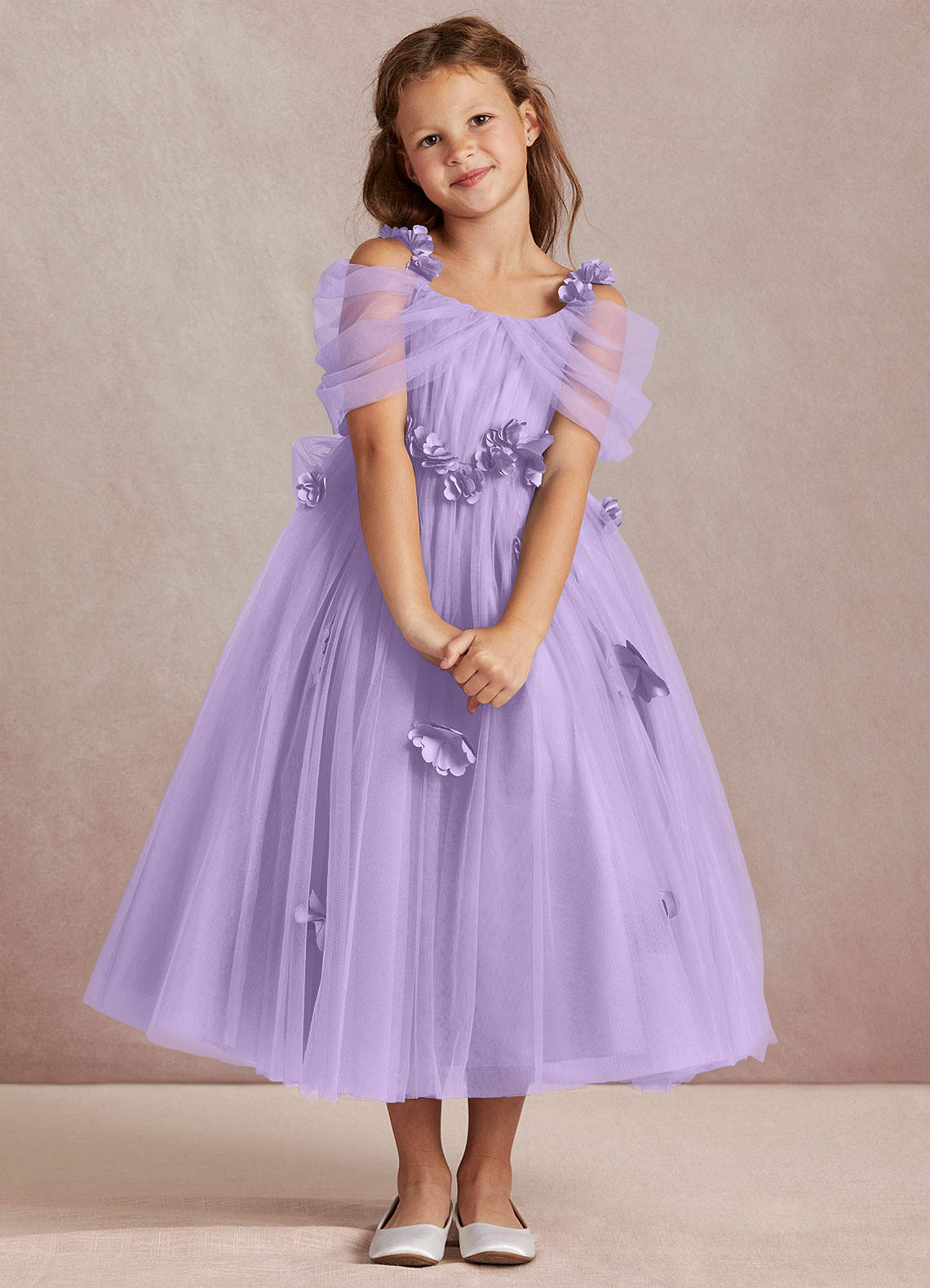 Azazie Shaylee Jurken voor bloemenmeisjes A-Lijn Jurk van Tule Off the Shoulder Lila image1