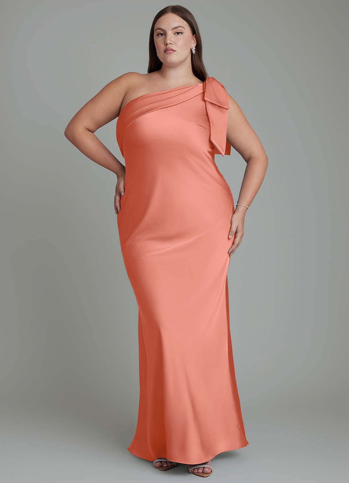 Azazie Yuanna Abiti da Damigella Abito Sirena in Raso Elasticizzato Monospalla Salmone Rosa image1