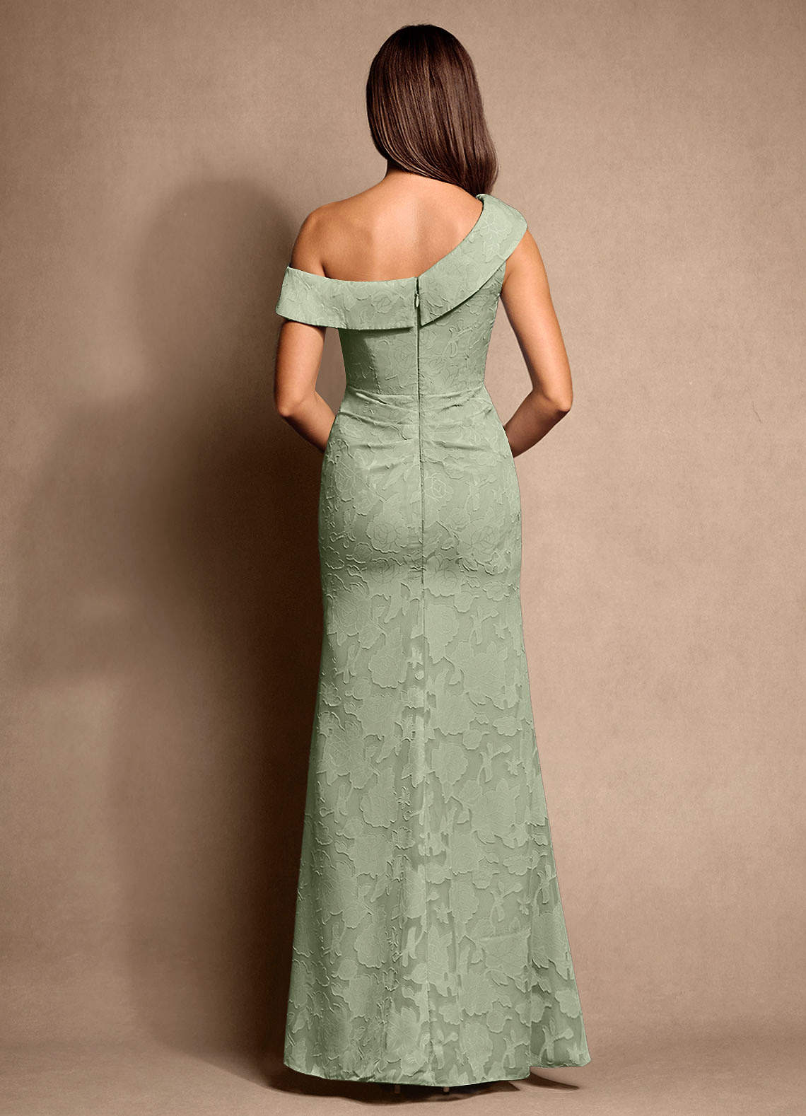 Azazie Hamptons vestidos de madre de la novia Vestido de Agave de Devorado Floral de Corte En A con Plisado image2