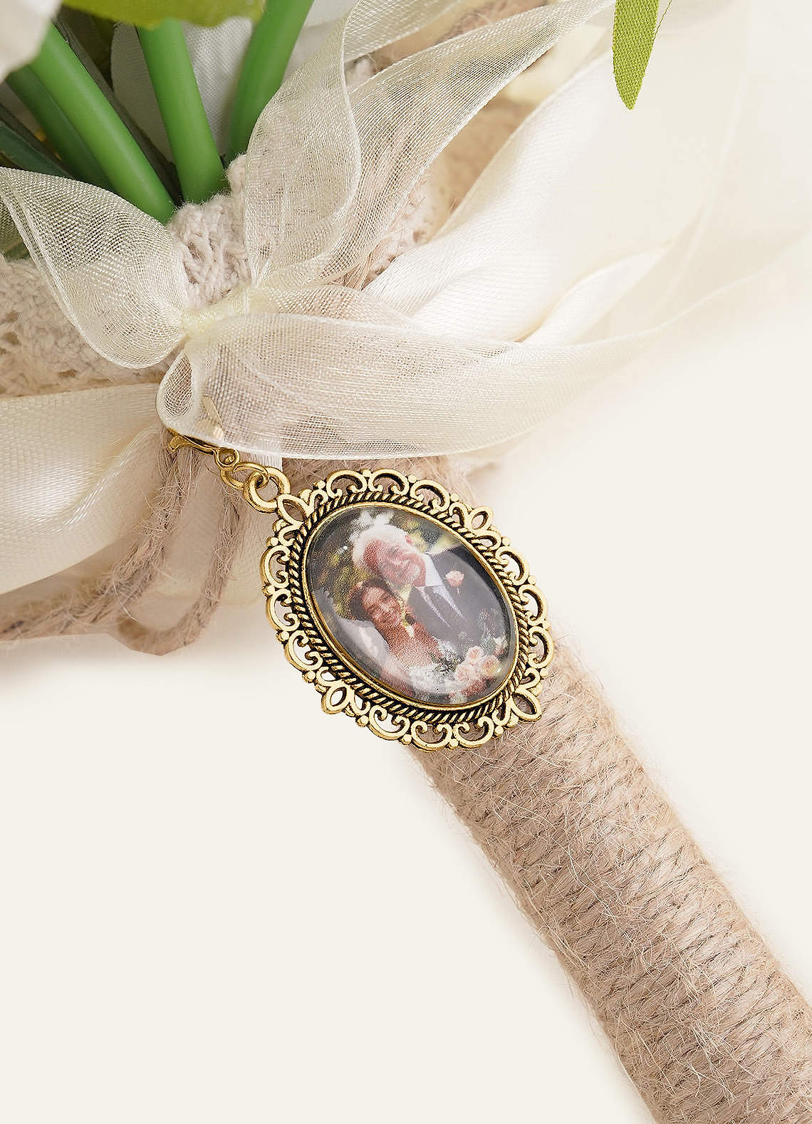 front Personalized Single Photo Charm