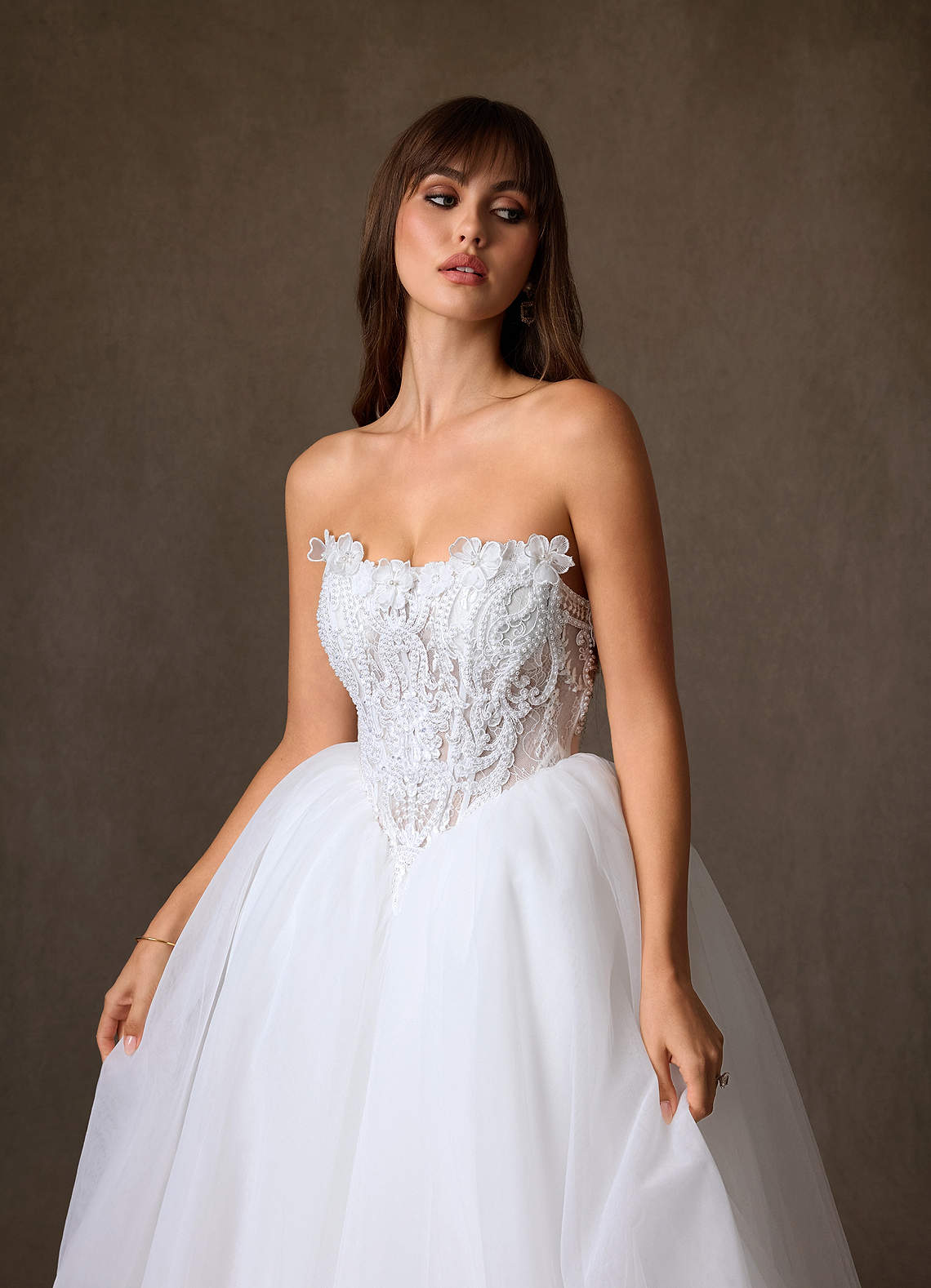 Azazie Sariyah Wedding Dresses Diamond White Ball-Gown Off the Shoulder Tulle Dress image10