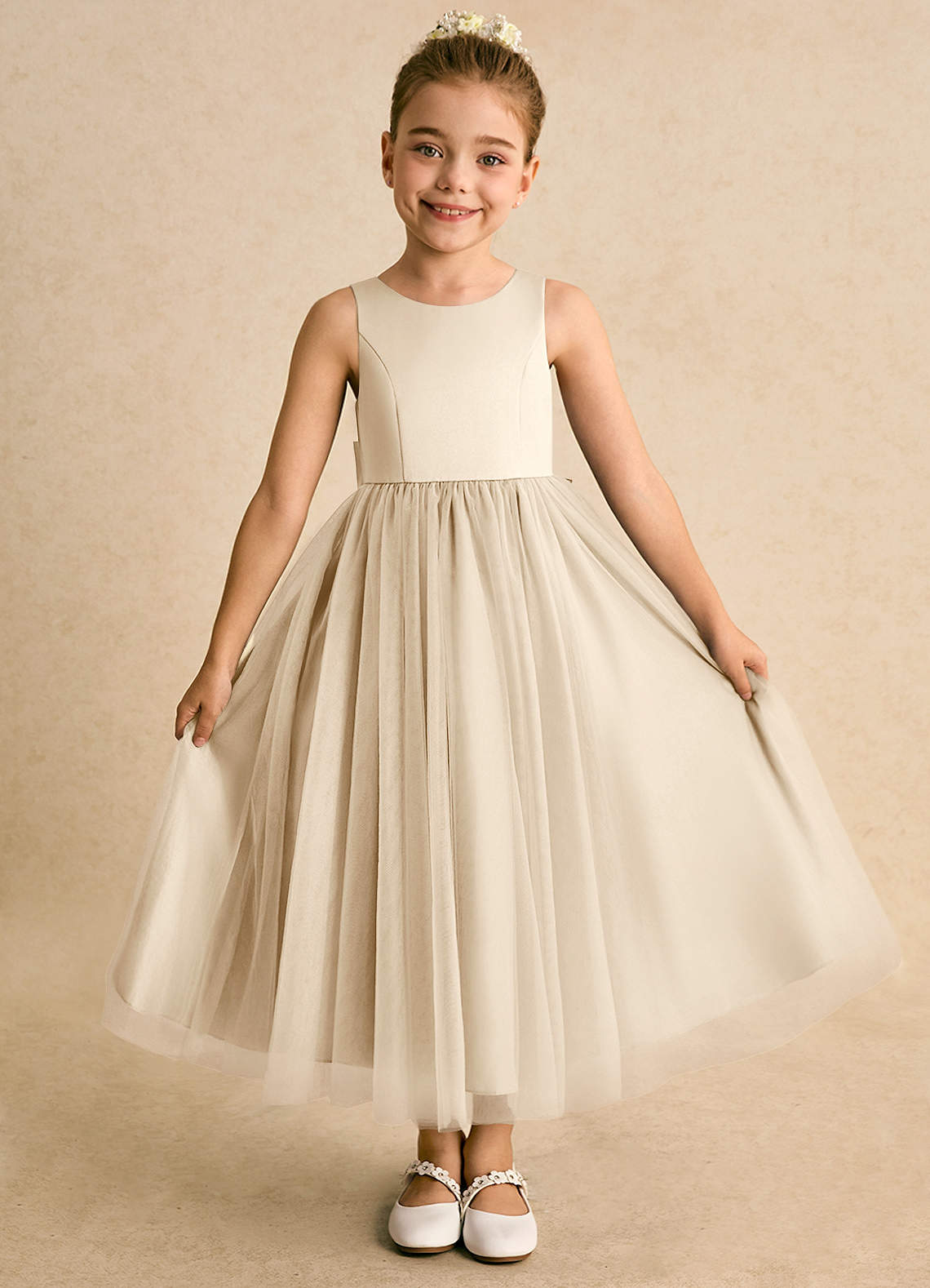 Azazie Solia Robe Demoiselle D'honneur Fillette Robe Princesse en Tulle Arc Champagne image1