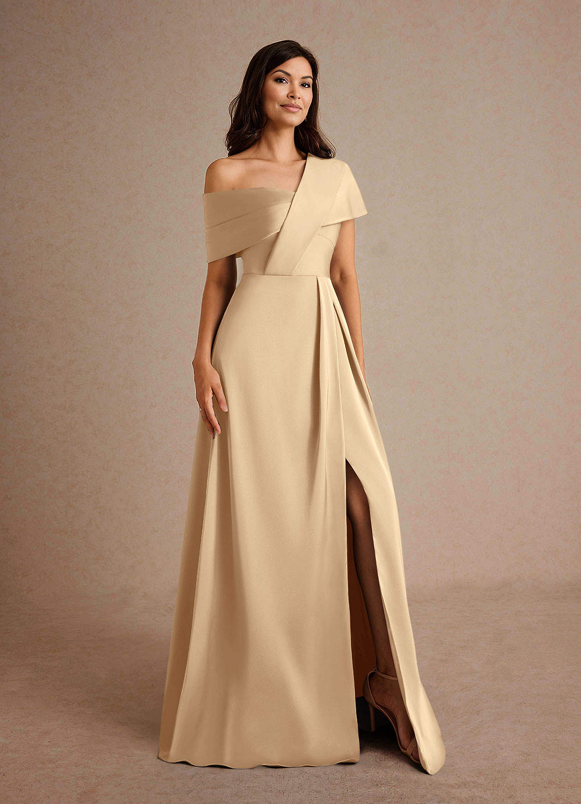 Azazie Milton Mère de la mariée Robes Robe Trapèze en Satin extensible Plissée Champagne image7
