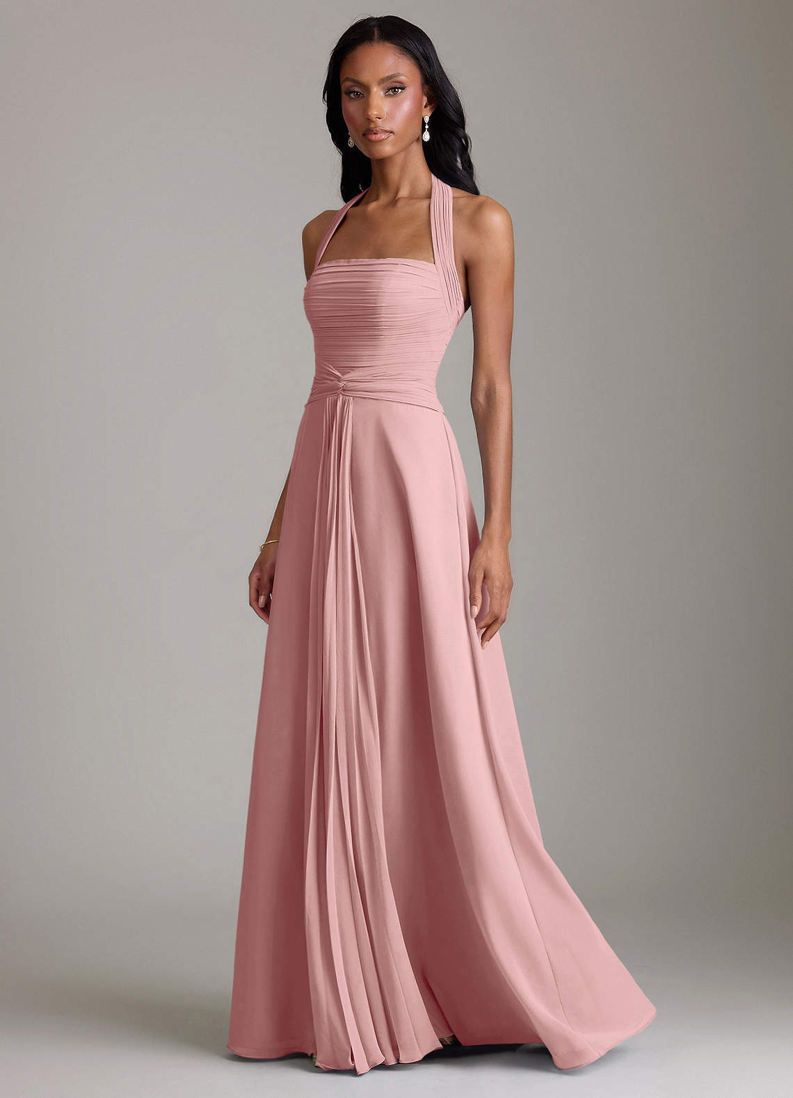 Azazie Clarisa Vestidos de damas de honor Vestido de Rosa Polvorienta de Gasa de Corte en A con Plisado image5