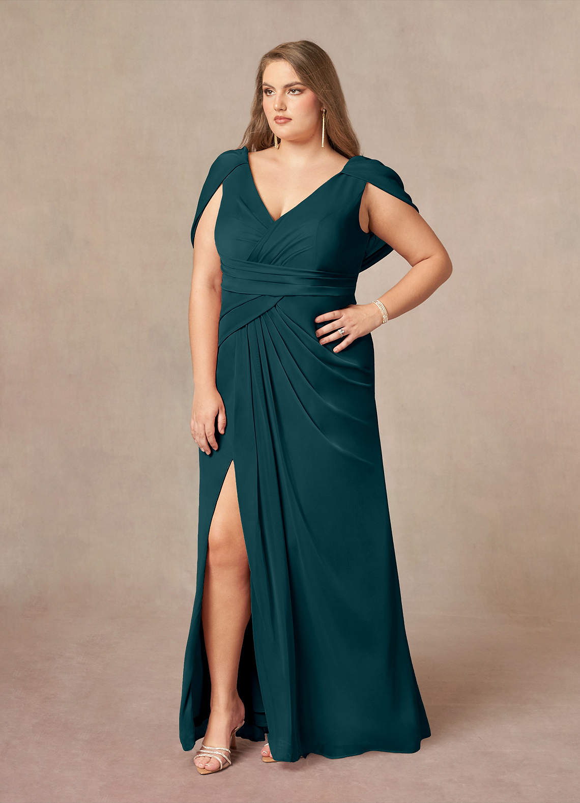 Azazie Luisa Mother of the Bride Dresses Pine Mermaid V-Neck Pleated Mesh Dress image8