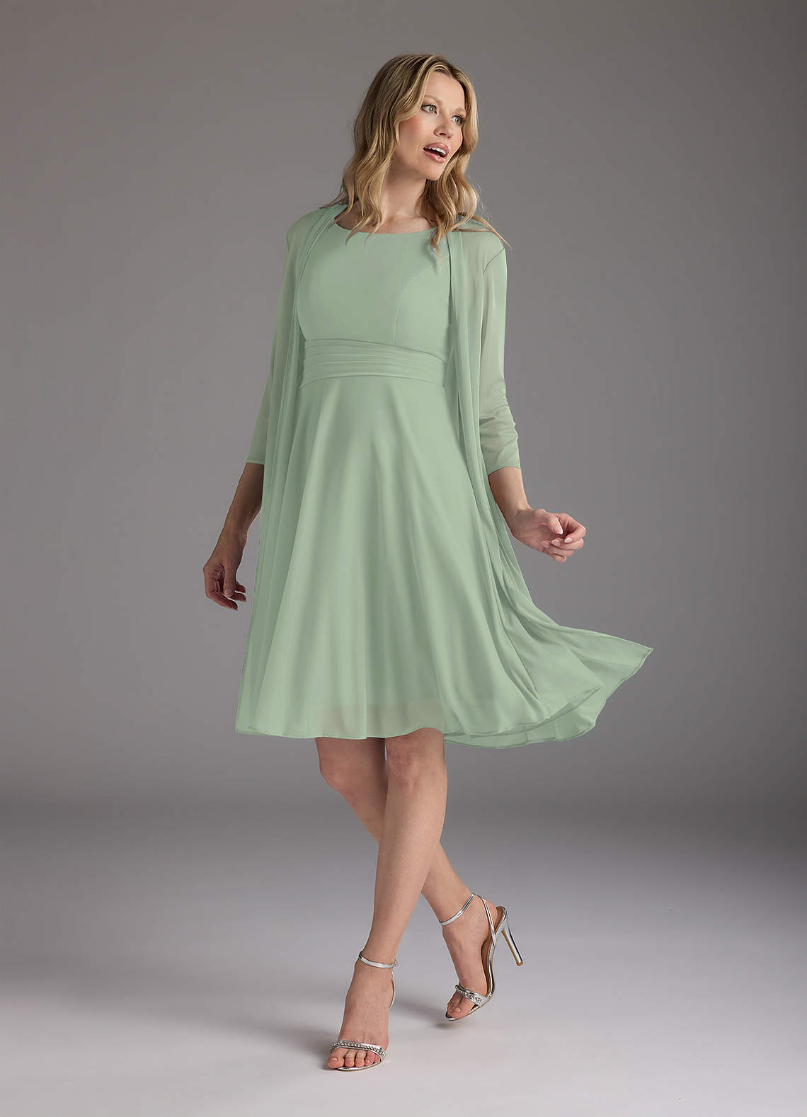 Azazie Sunny Kleider für die Brautmutter A-Linie Plissee Gittergewebe Kleid Staubiger Salbeigrün image1