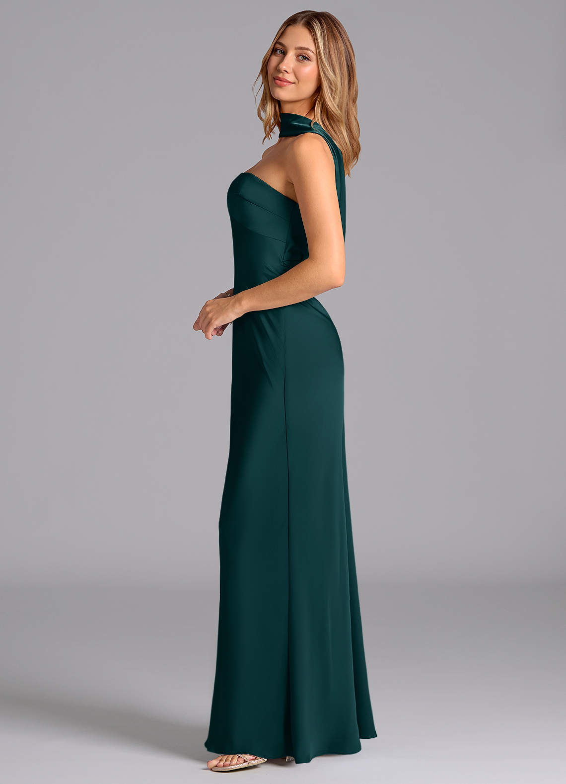 Azazie Lusinda Vestidos de damas de honor Vestido de Pino de Satén Elástico de Corte Sirena con Sin tirantes image4