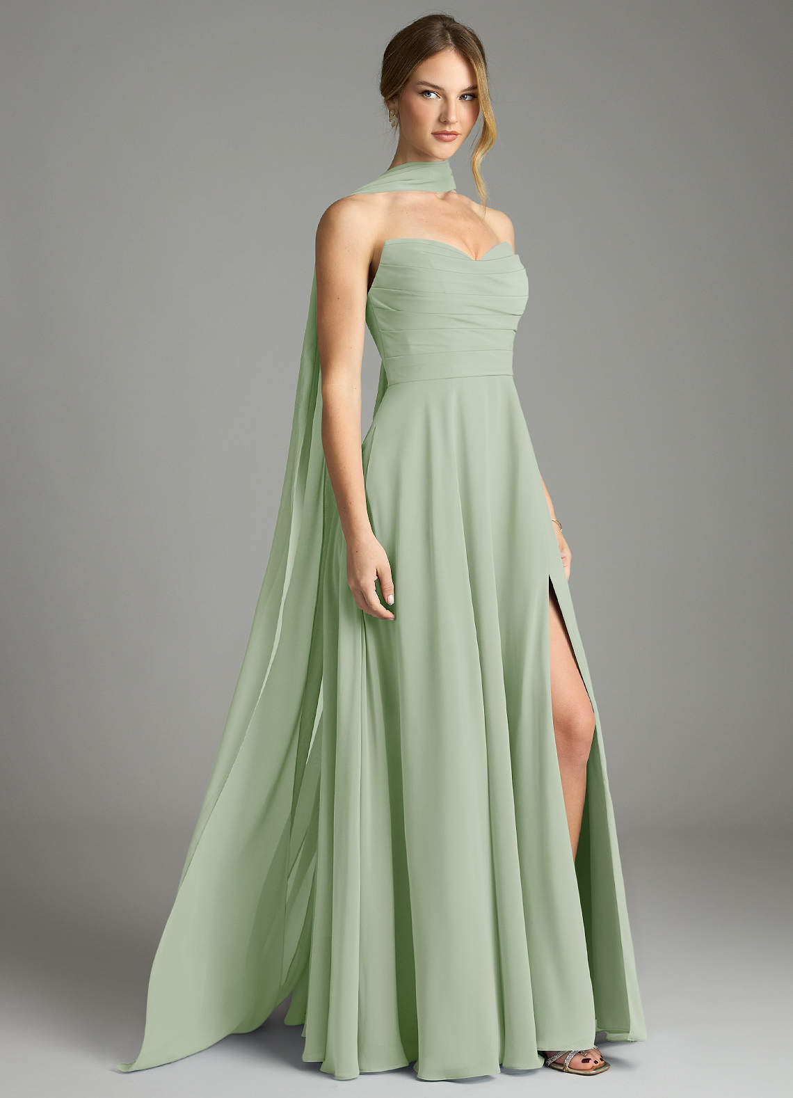 Azazie Ayla Abiti da Damigella Abito A-Line in Chiffon Scollo a Cuore Verde Salvia image1