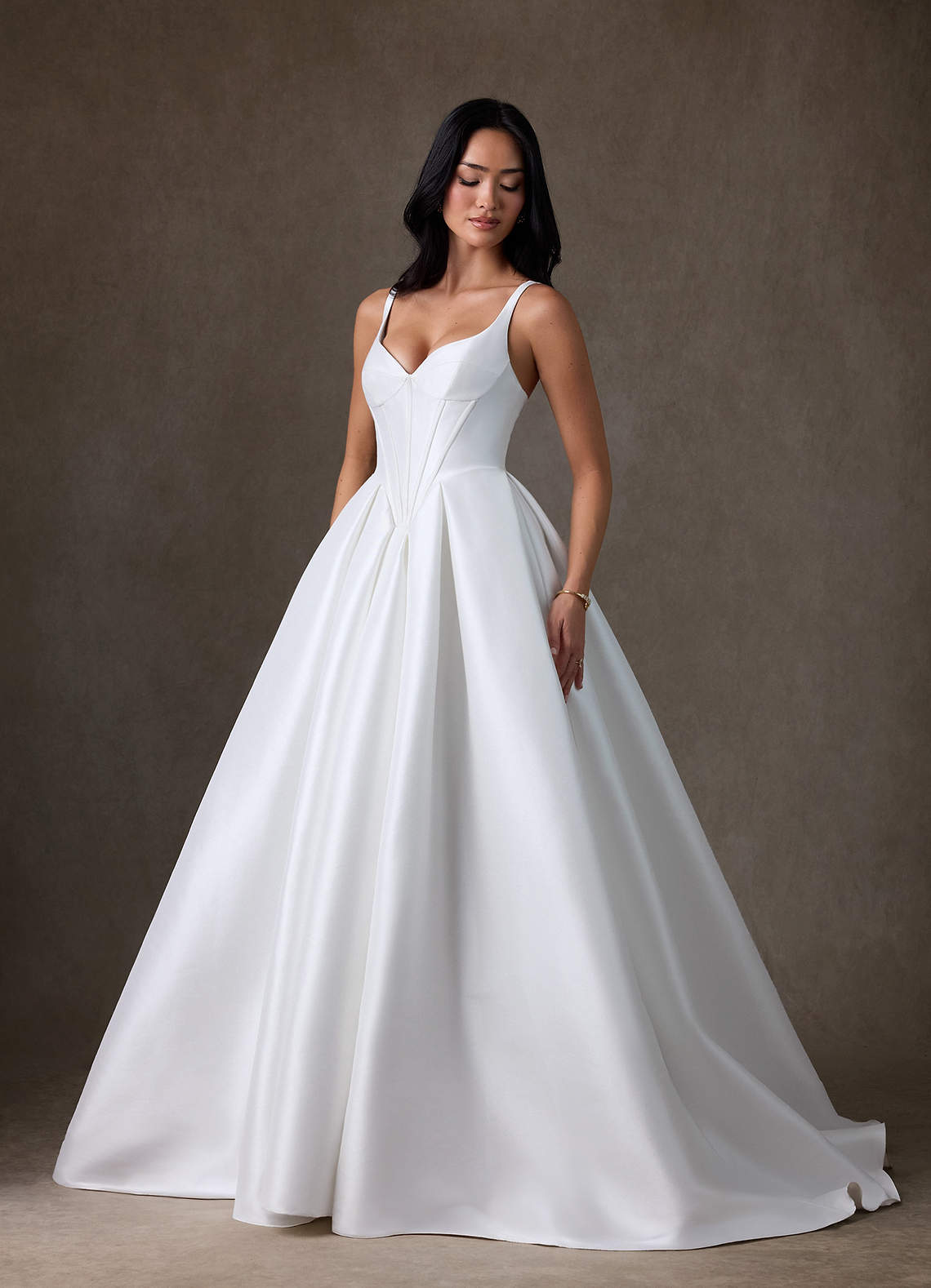 Azazie Anijah Vestidos de novia Vestido de Diamante Blanco de Mikado elástico de Corte Princesa image3