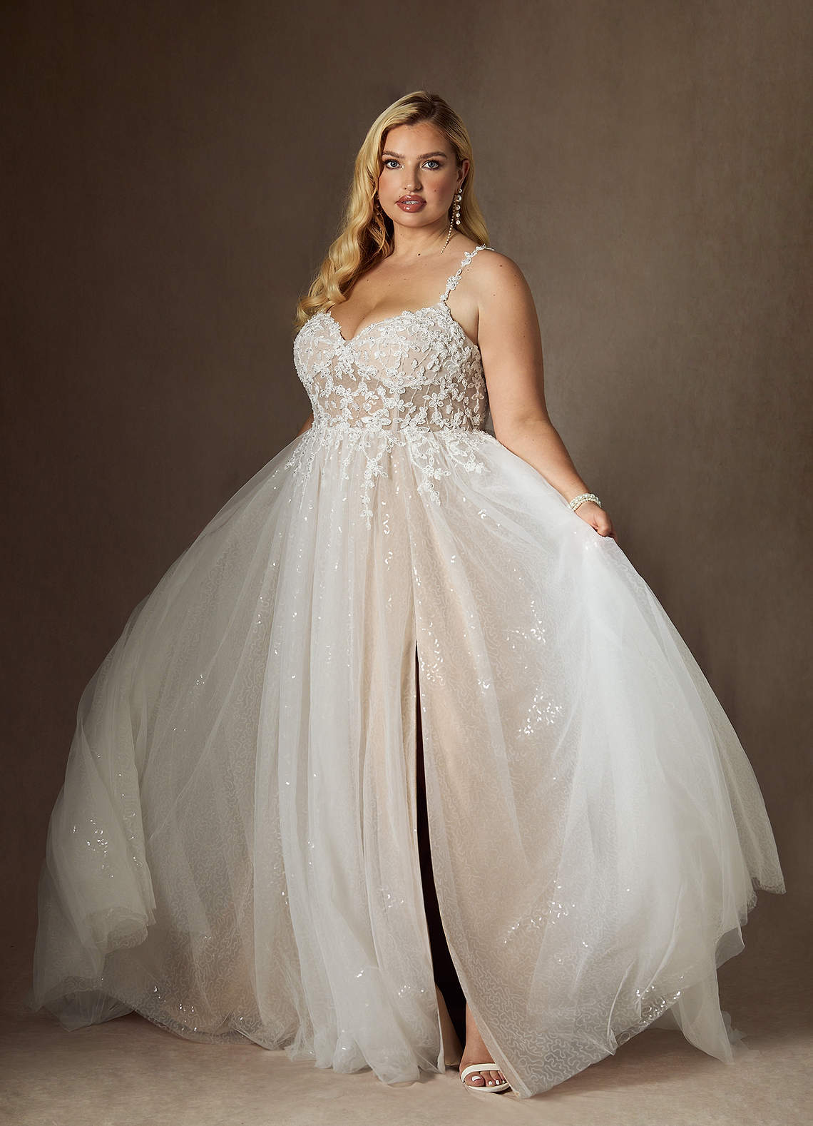 Azazie Florian Bröllopsklänningar Klä av A-Linje i Tyll V-ringning med paljetter Diamant Vit Naken image8