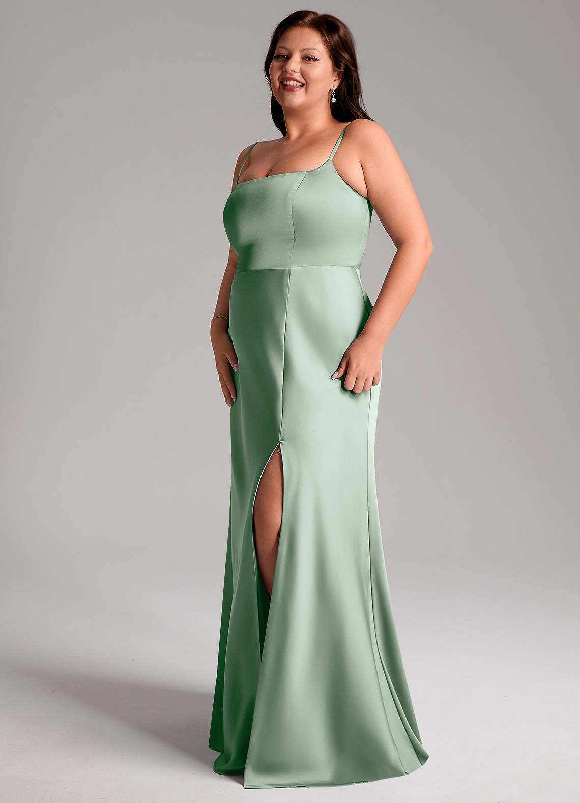 Azazie Lidia Vestidos de madrinha de casamento Vestido Agave de Cetim elástico de sereia com Fenda Lateral image3