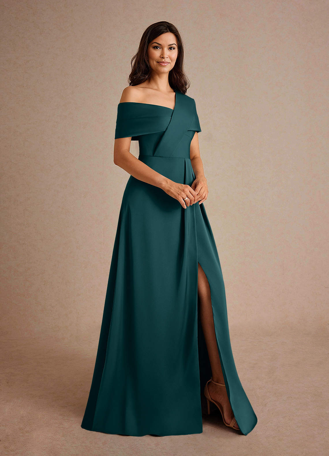 Azazie Milton Abiti per la Madre della Sposa Abito A-Line in Raso Elasticizzato Plissettato Pino image5