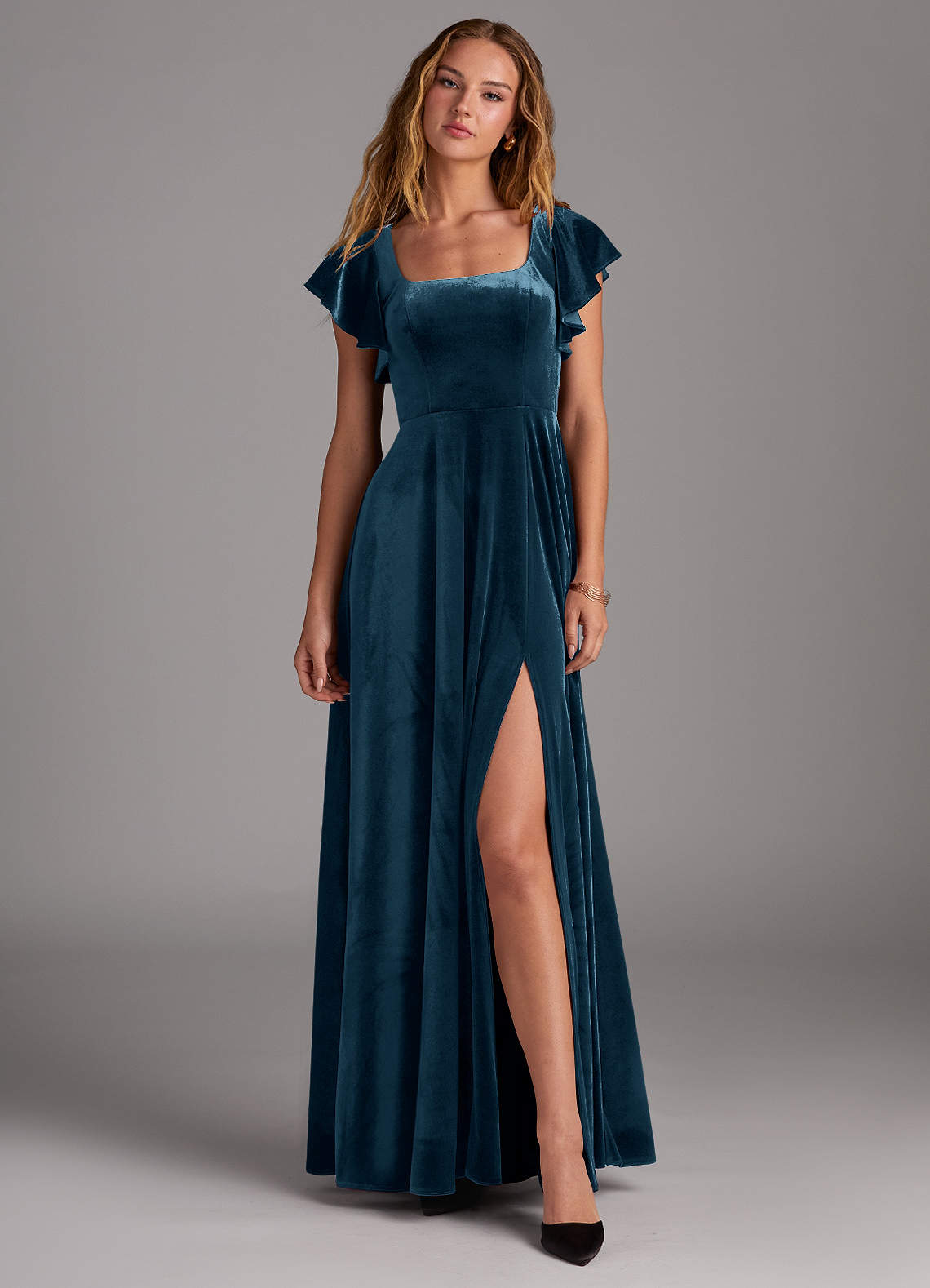 Azazie Bondi Vestidos de damas de honor Vestido de Topacio Azul de terciopelo de Corte en A con Corte Lateral image1