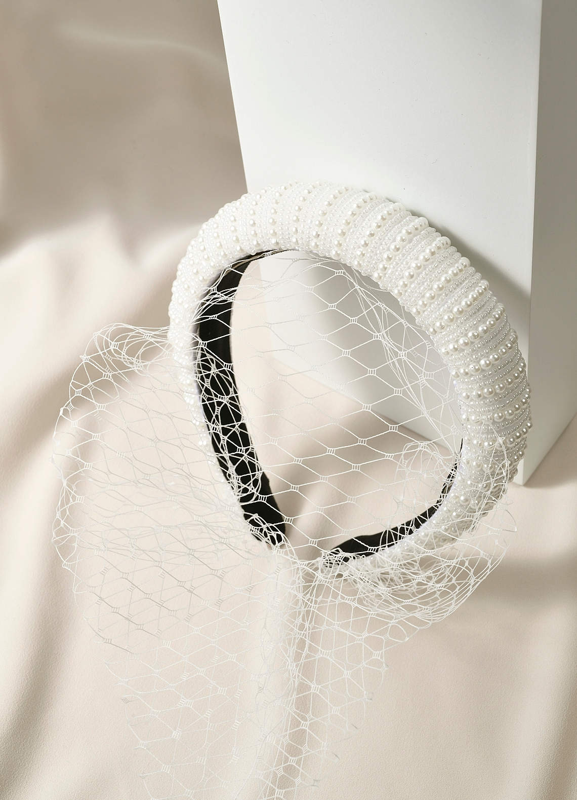 front Bridal Pearl Veil Headband