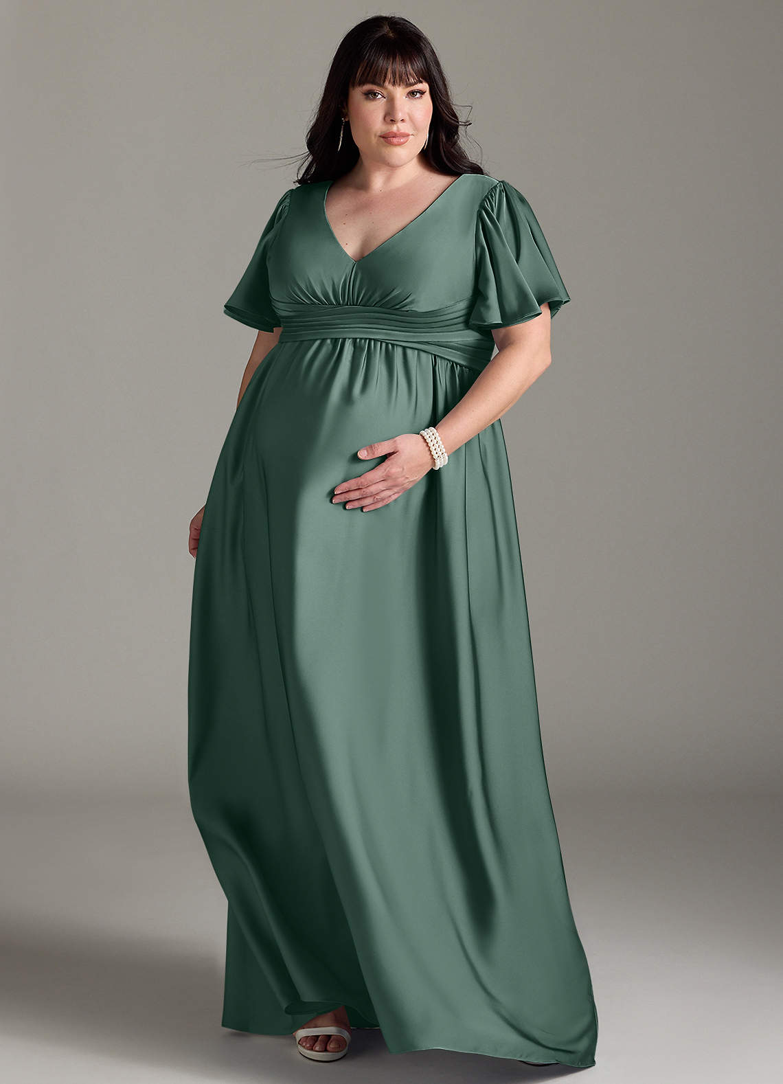 Azazie Verna vestidos de dama de honor de maternidad Vestido de Corte En A Volante Hasta el suelo Satén Elástico image8