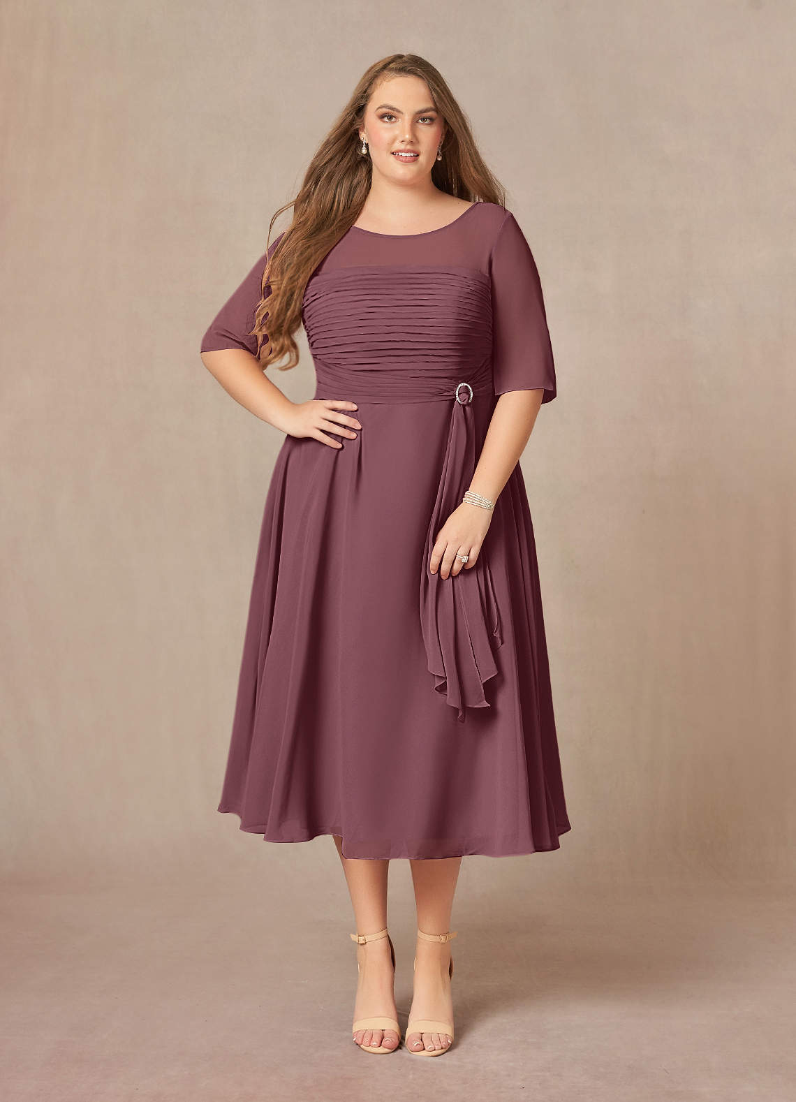 Azazie Naomi Mère de la mariée Robes Robe Trapèze en Mousseline de soie Col bateau plissé Sangria image1