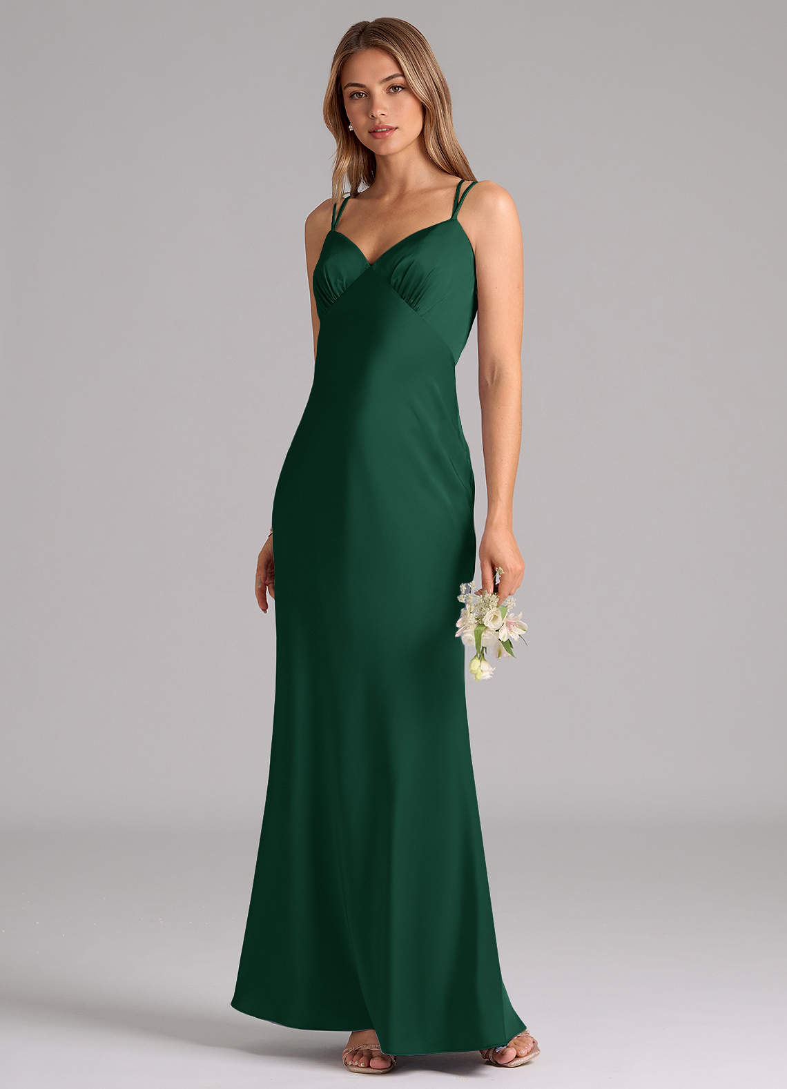 Azazie Suttona Vestidos de damas de honor Vestido de Verde Oscuro de Satén Elástico de Corte en A con Plisado image3