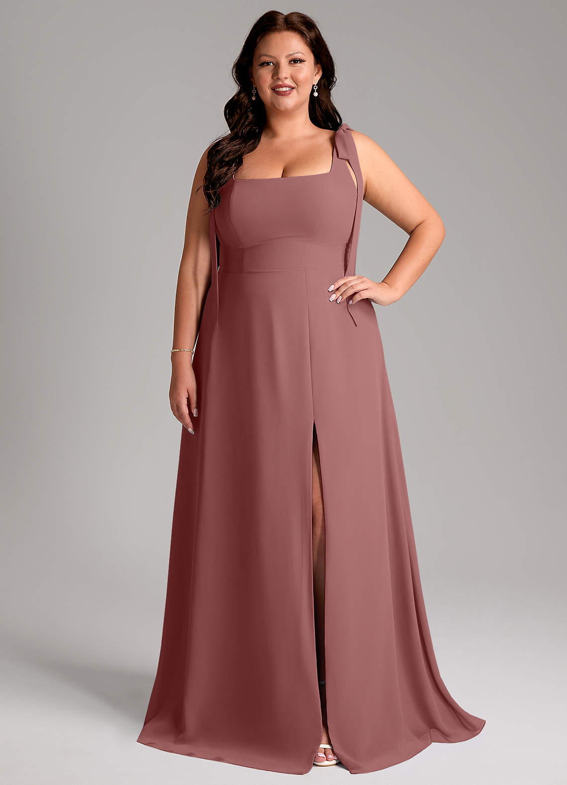 Azazie Debra Jurken voor bruidsmeisjes Converteerbaar Jurk van Chiffon met A-Lijn met Zakken Woestijnroos image1