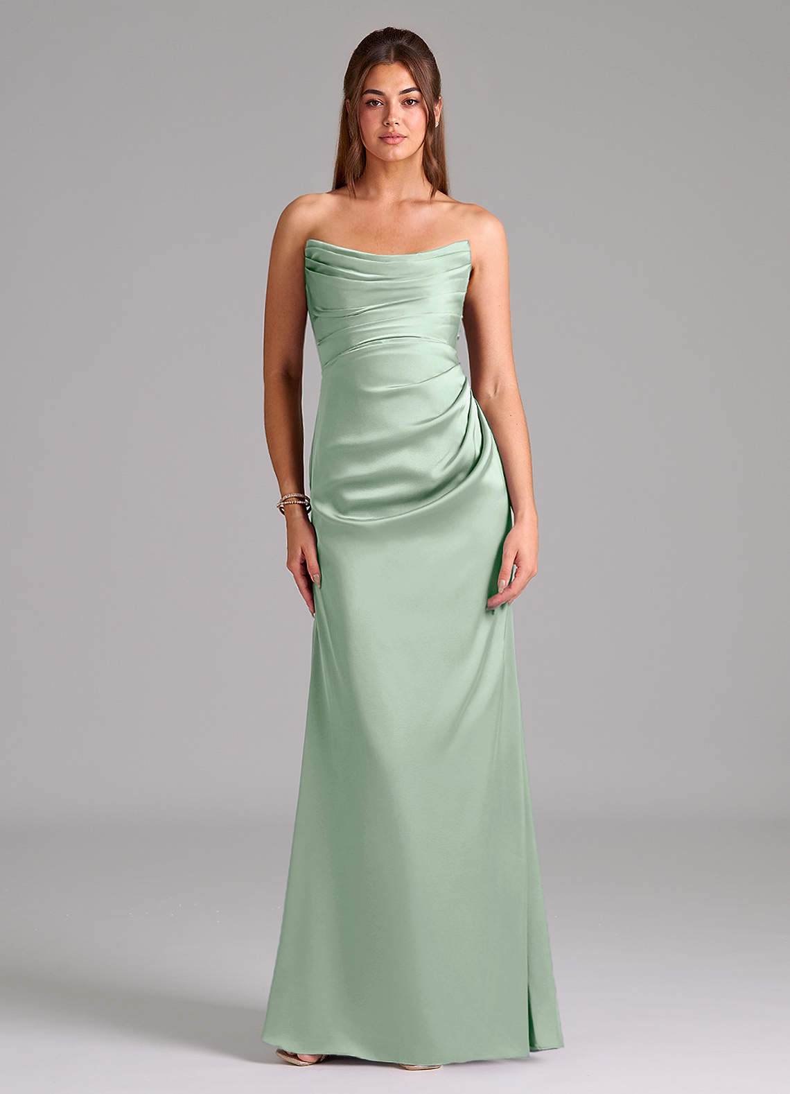Azazie Lucille Vestidos de damas de honor Vestido de Agave de Satén Elástico de Corte Sirena Convertible con Sin tirantes image1