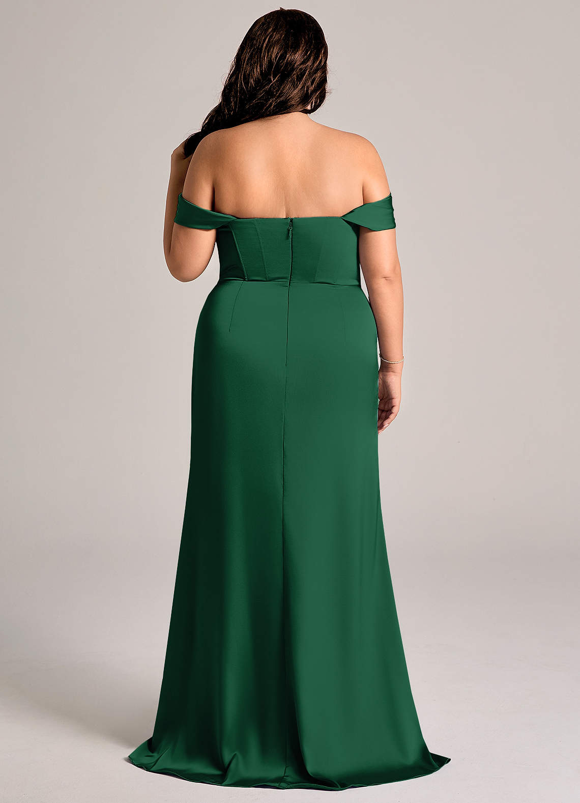 Azazie Johana Vestidos de damas de honor Vestido de Verde Oscuro de Satén Elástico de Corte Sirena Convertible con Vestidos sin tirantes image8
