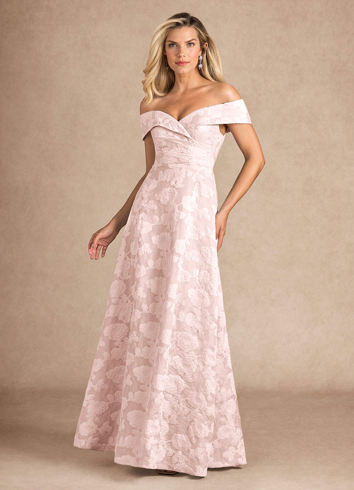Azazie New London Abiti per la Madre della Sposa Abito A-Line in Burnout Floreale Plissettato Jacquard Rosa Chiaro image1