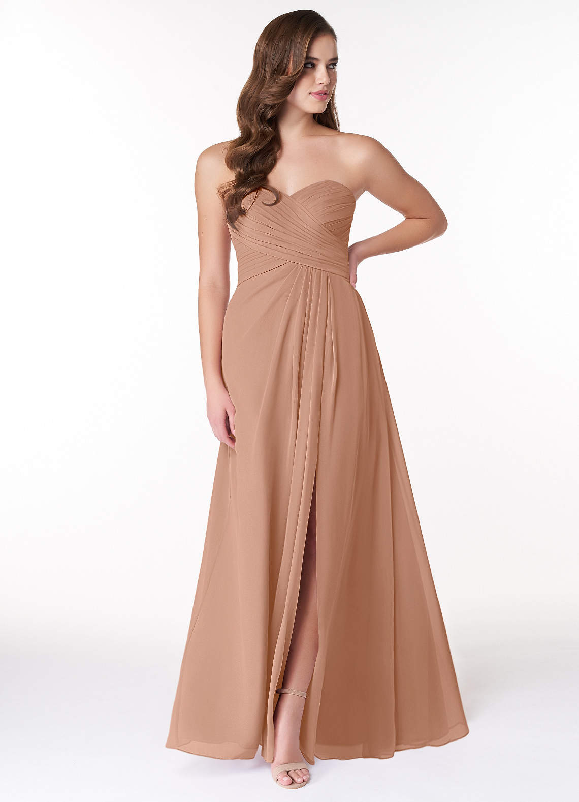Azazie Arabella Allure Vestidos de damas de honor Vestido de Champán Rosado de Gasa de Corte en A Convertible con Escote de Corazón image1