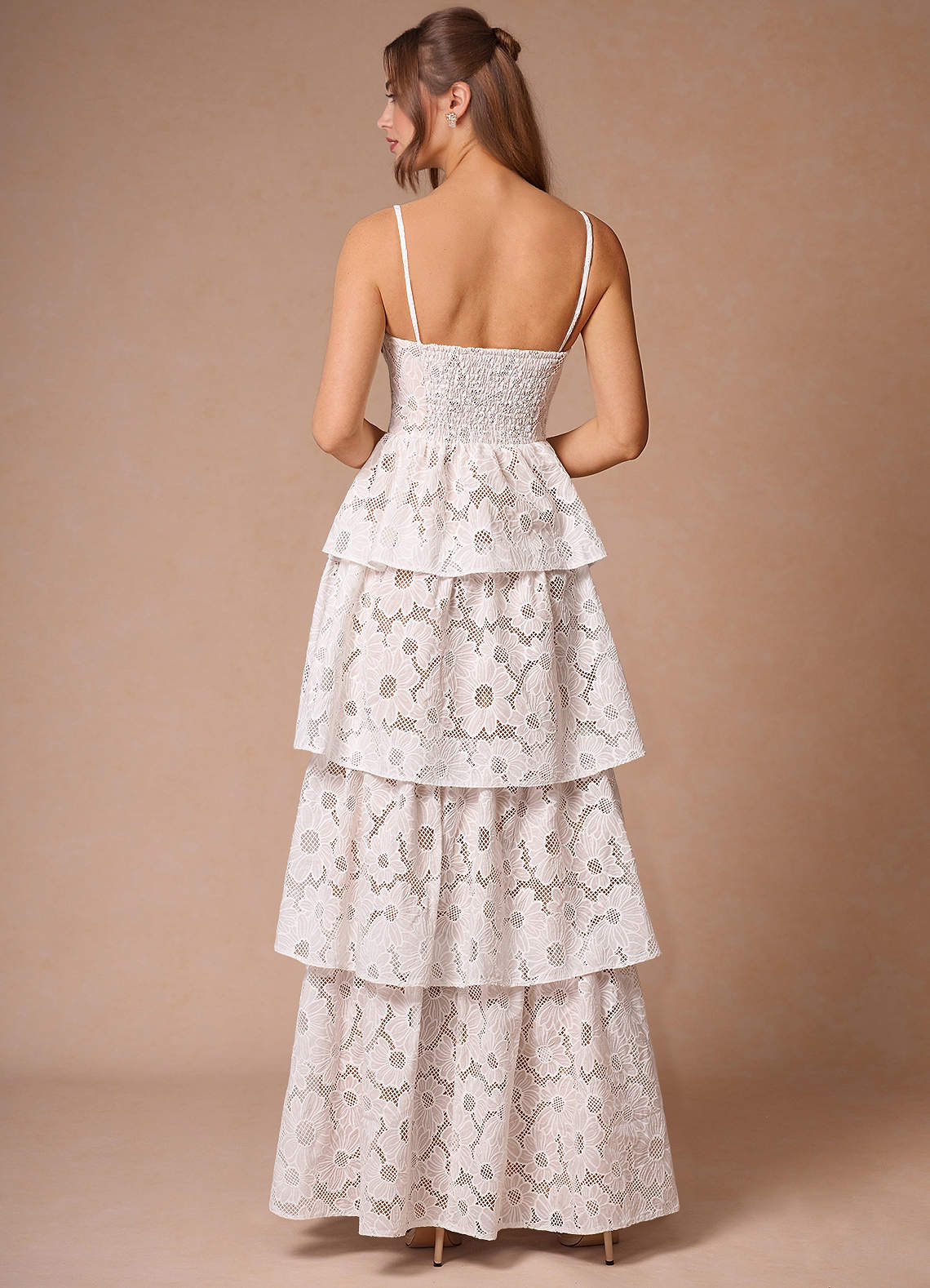 ワンピース RUBATI Airy tulle lace layering dress white Galadriel White Lace Layered Dress | Azazie