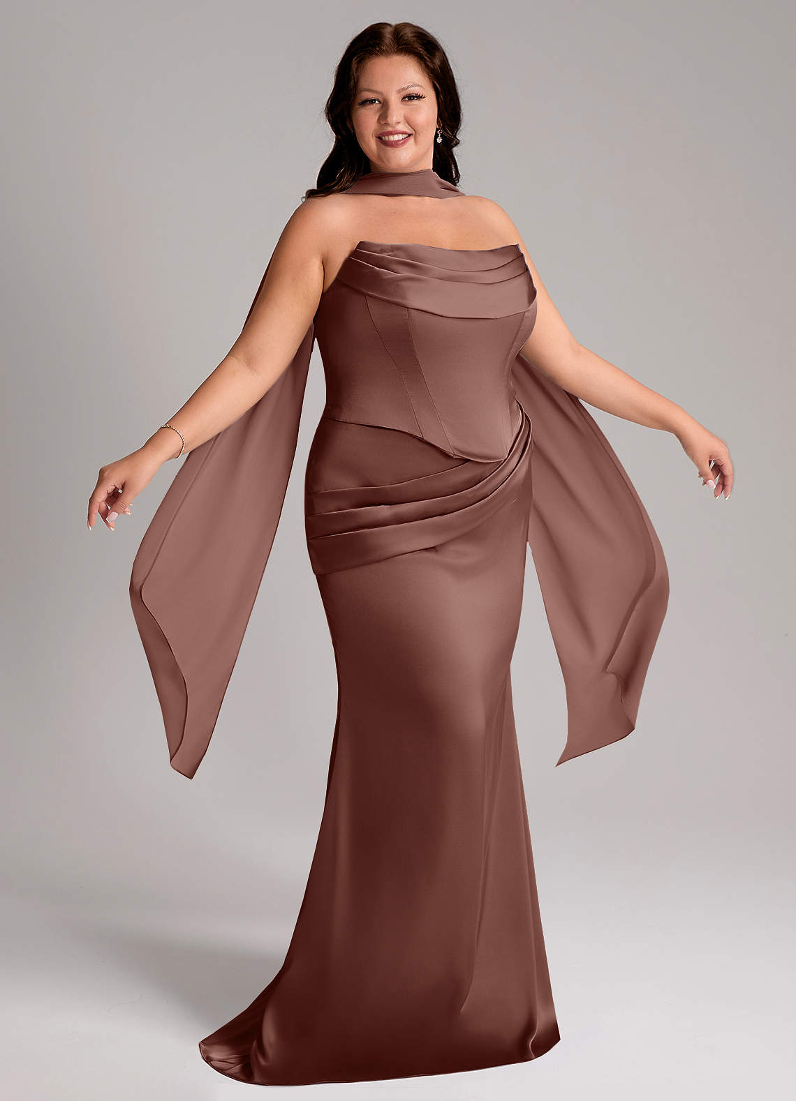 Azazie Sorrel Vestidos de madrinha de casamento Vestido Café Expresso de Cetim elástico de sereia com Sem alças image6