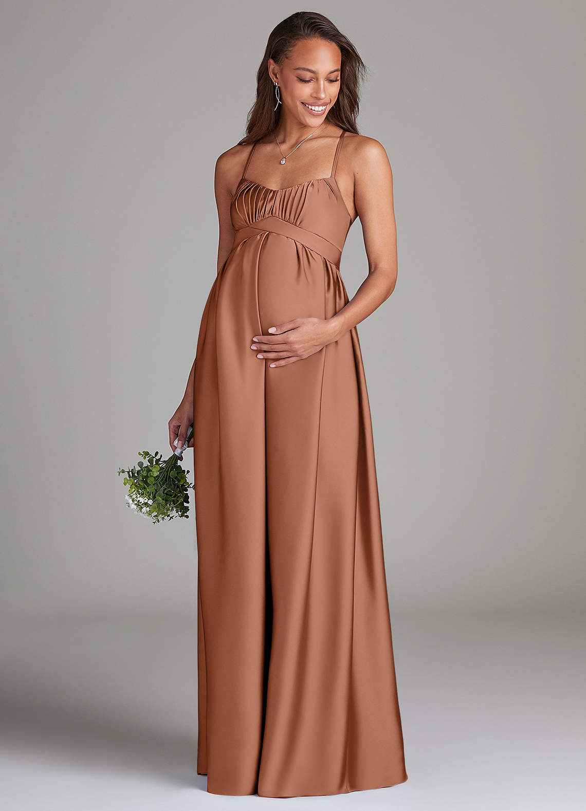 Azazie Llana vestidos de dama de honor de maternidad Vestido de Corte En A Con bolsillos Hasta el suelo Satén Elástico image1